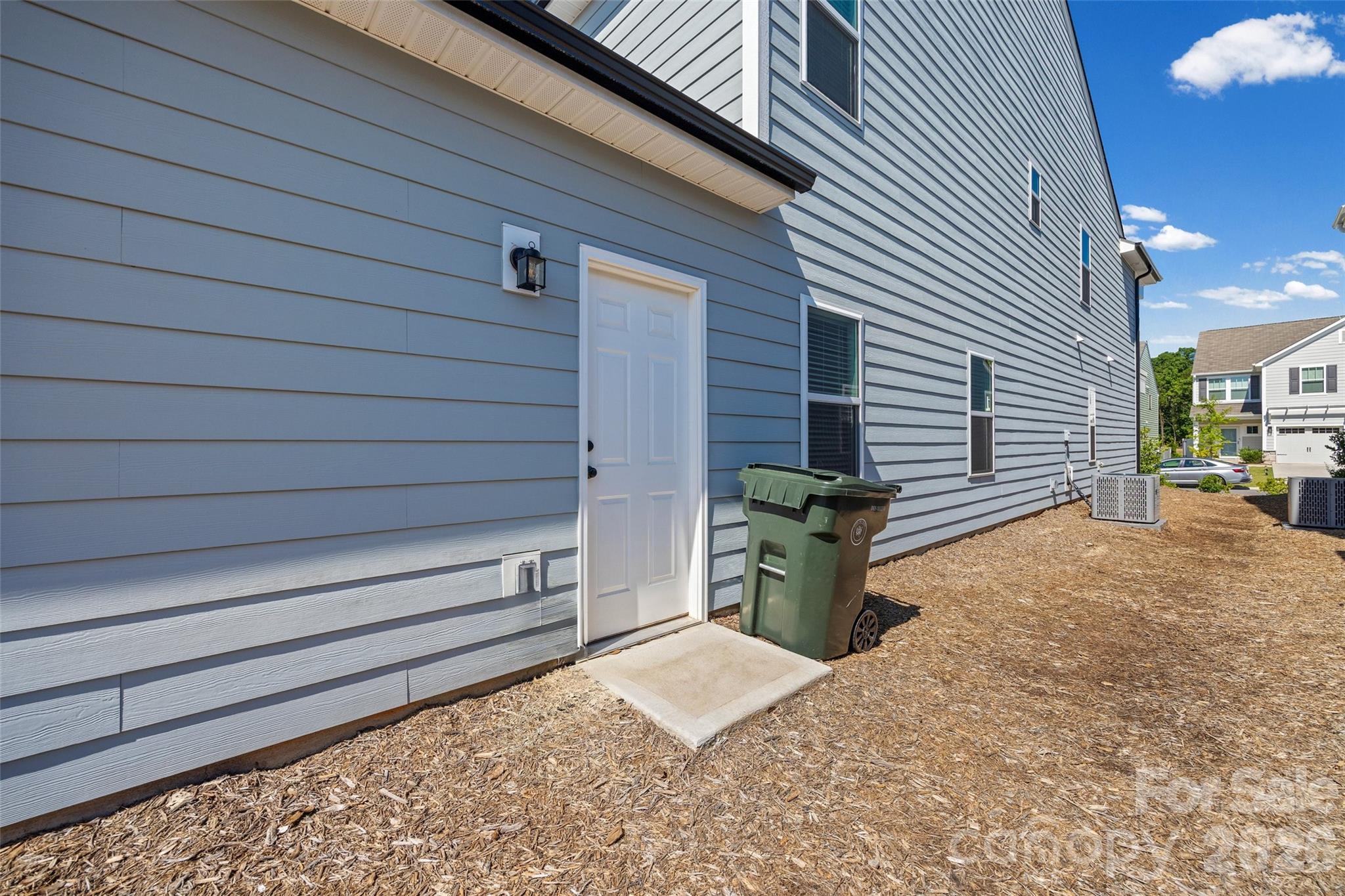 677 Candela Court #121 — York