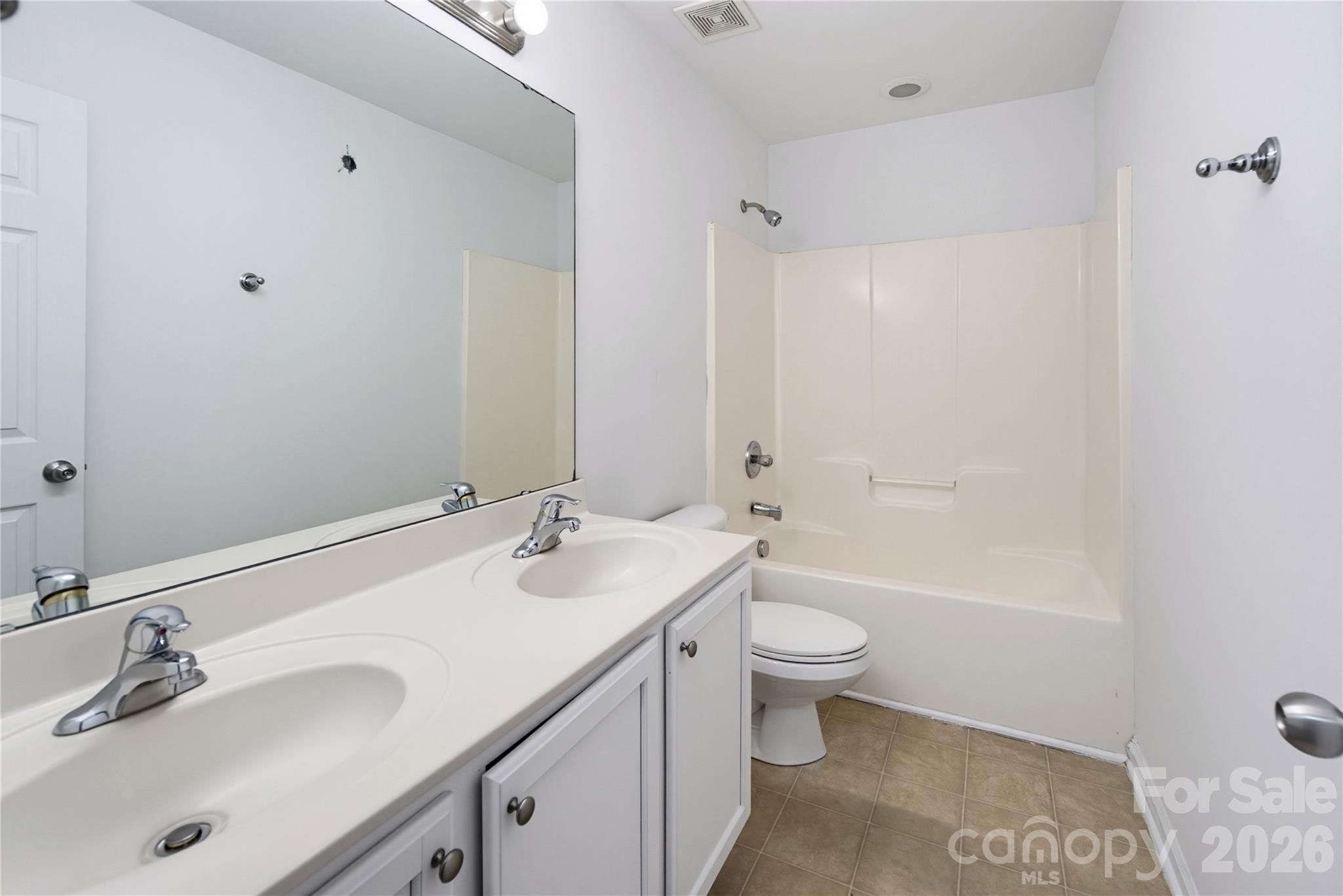 5226 Coffeeberry Lane — Charlotte
