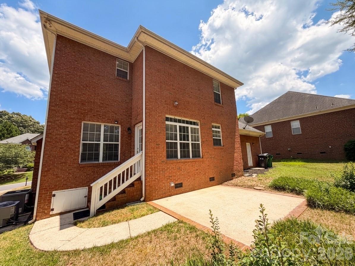 10448 Misty Ridge Lane — Charlotte
