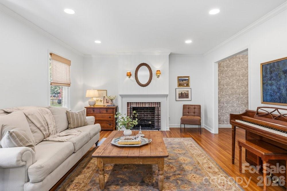 3019 Goneaway Road — Charlotte