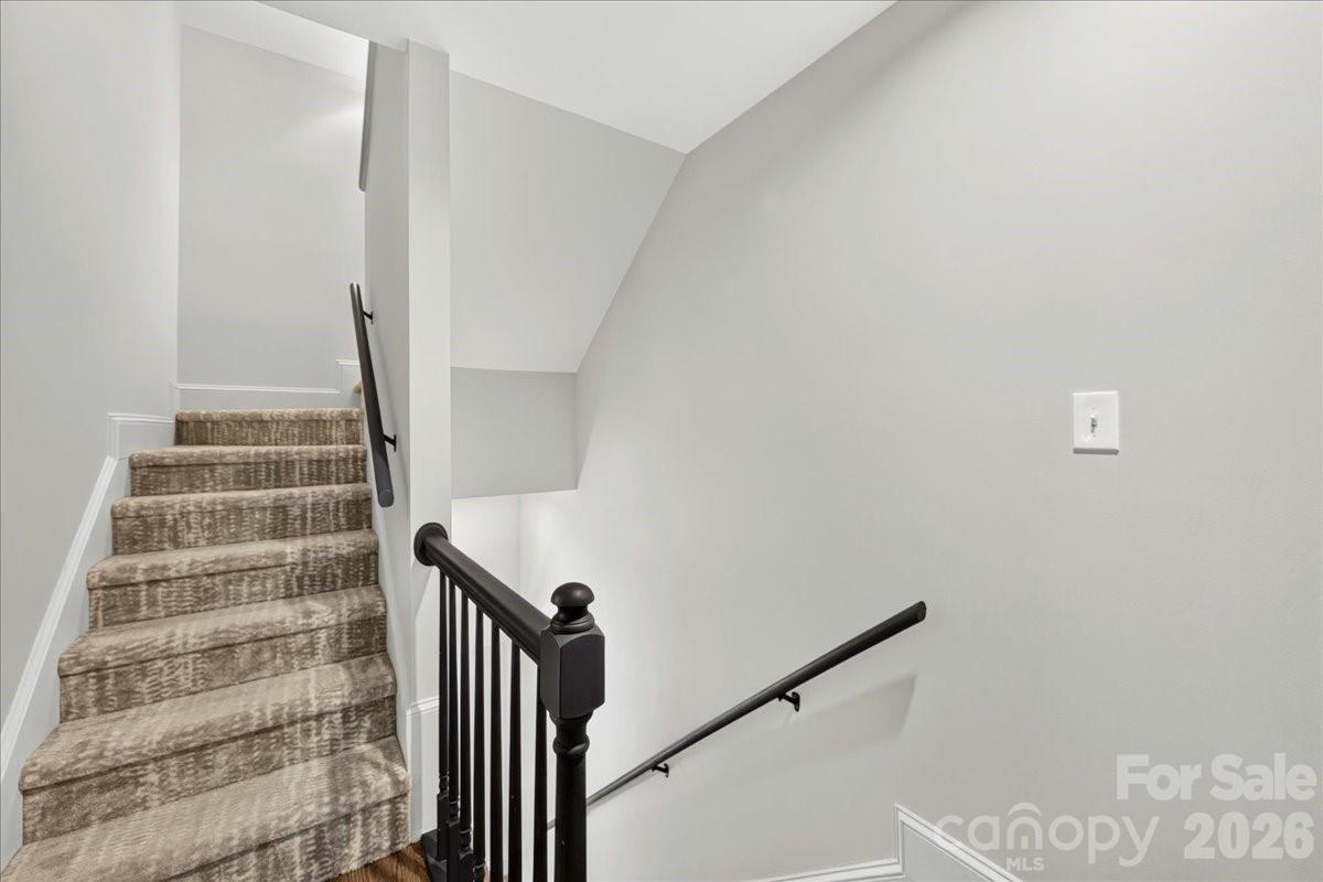 201 Hillside Avenue — Charlotte