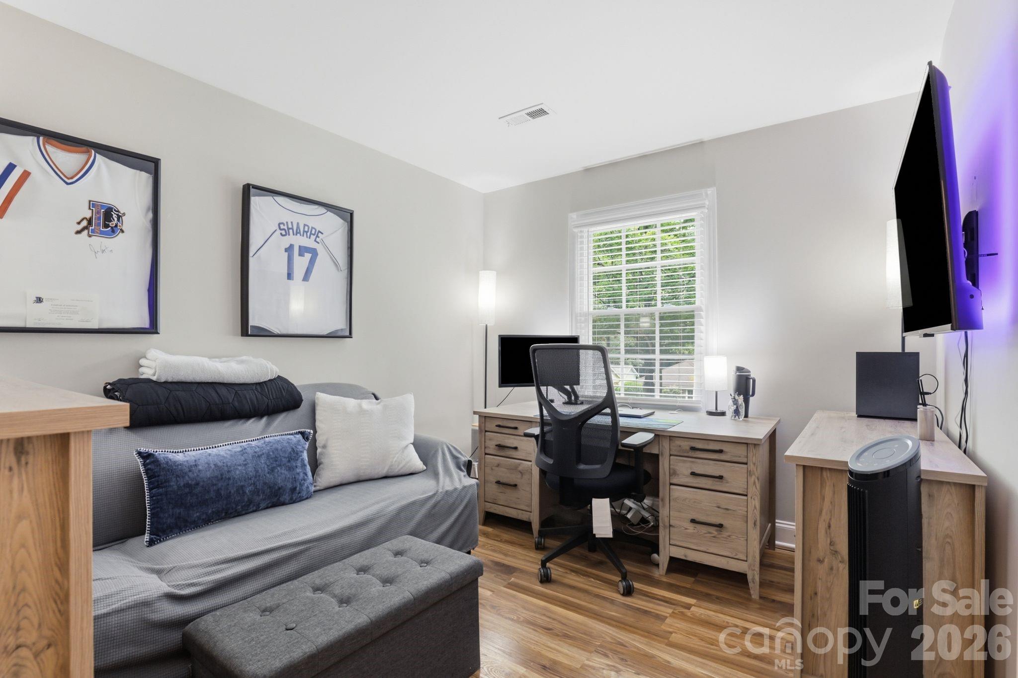 4927 Farm Pond Lane — Charlotte