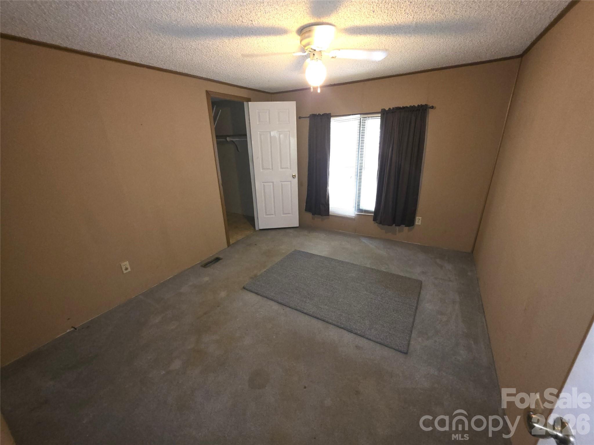 1340 Bowling Green Drive — Clover
