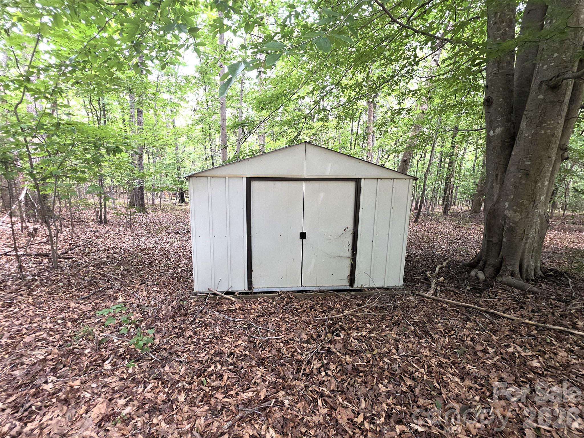 1340 Bowling Green Drive — Clover