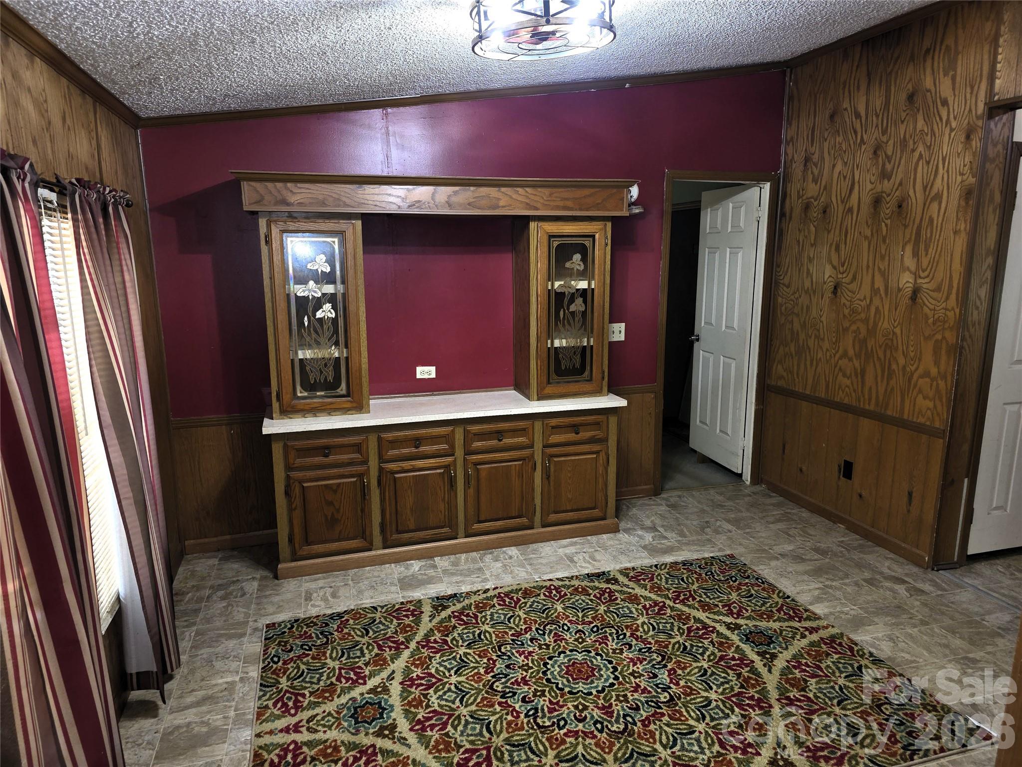 1340 Bowling Green Drive — Clover