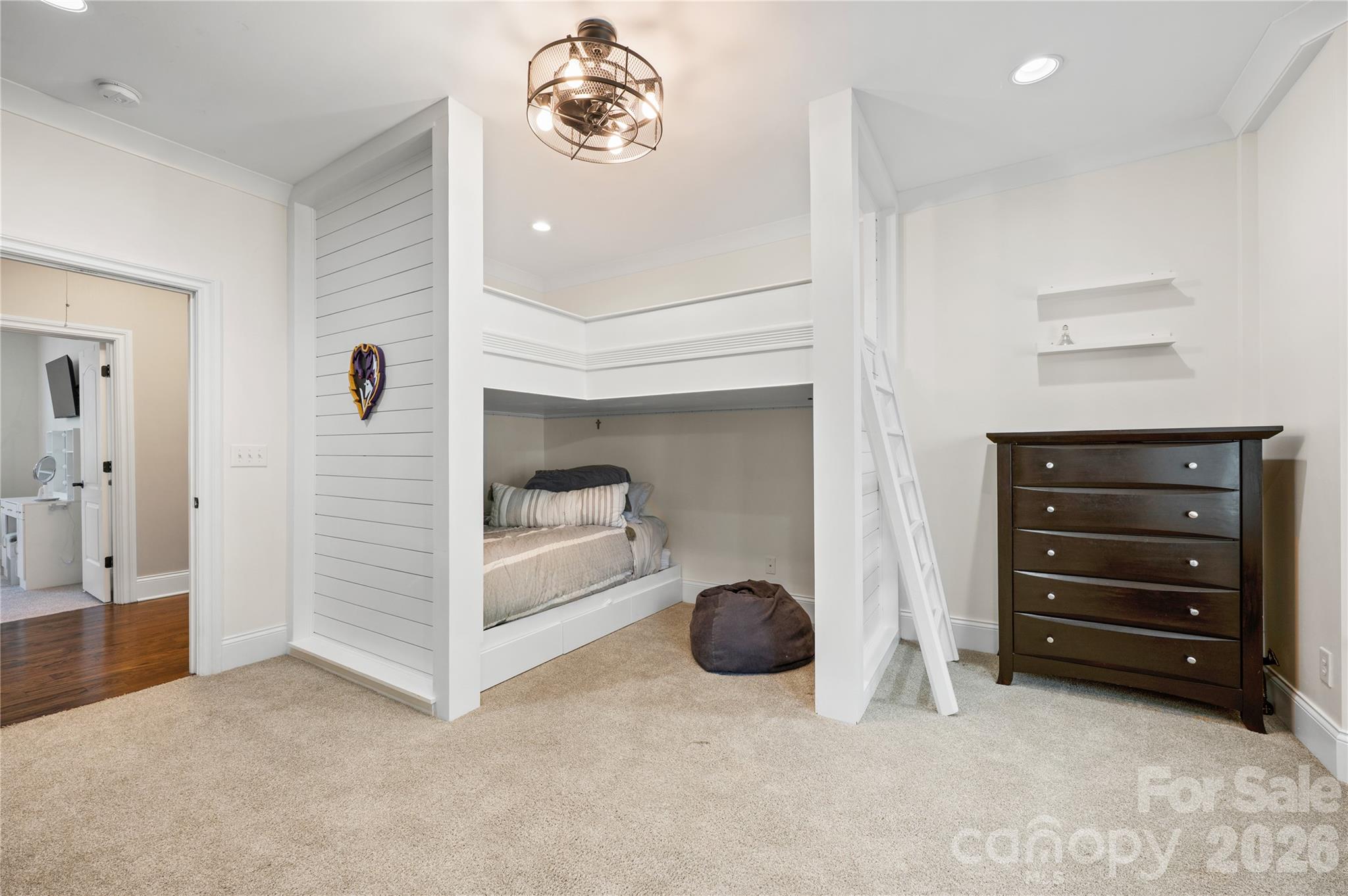 1632 Lookout Circle — Waxhaw