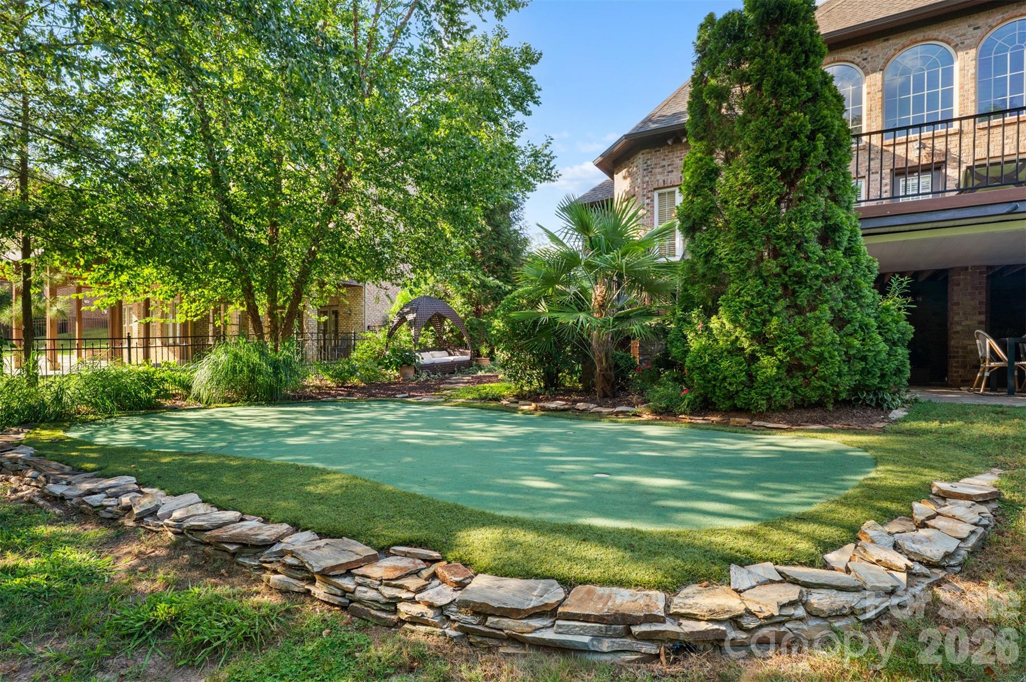 1632 Lookout Circle — Waxhaw
