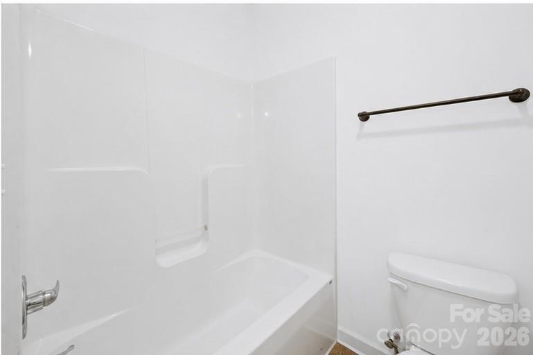 4628 Cayton Drive — Maiden
