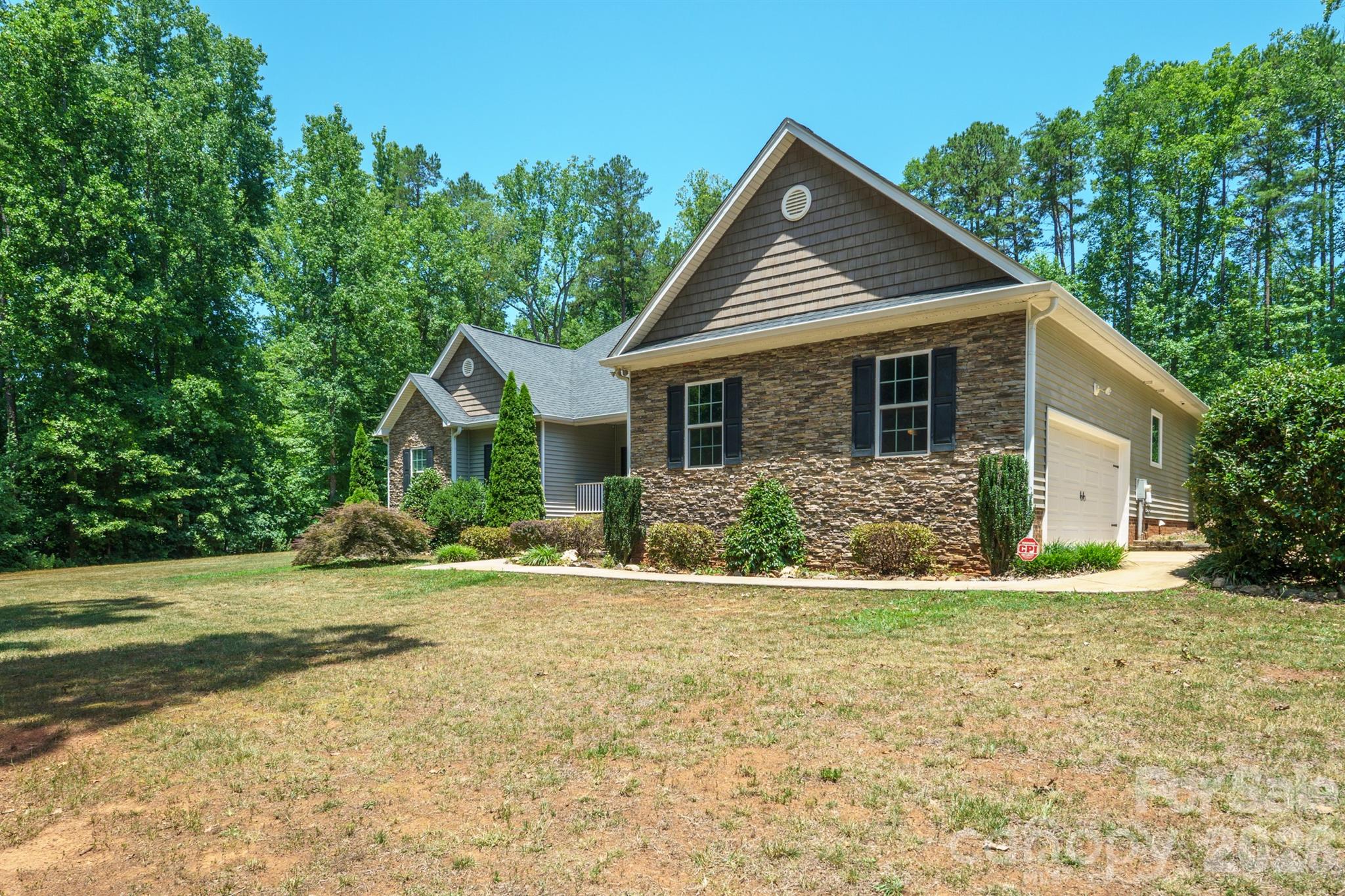 4628 Cayton Drive — Maiden