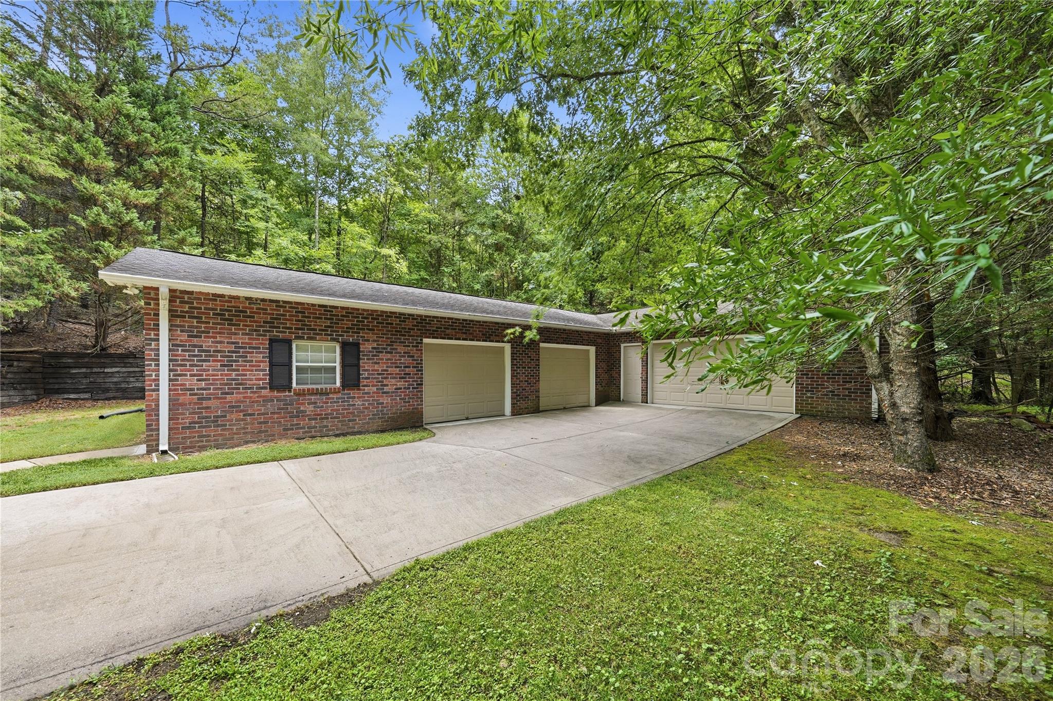 201 Old Bell Road — Charlotte
