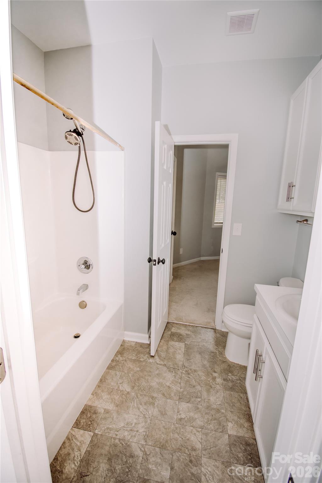 1807 Warren Avenue — Gastonia
