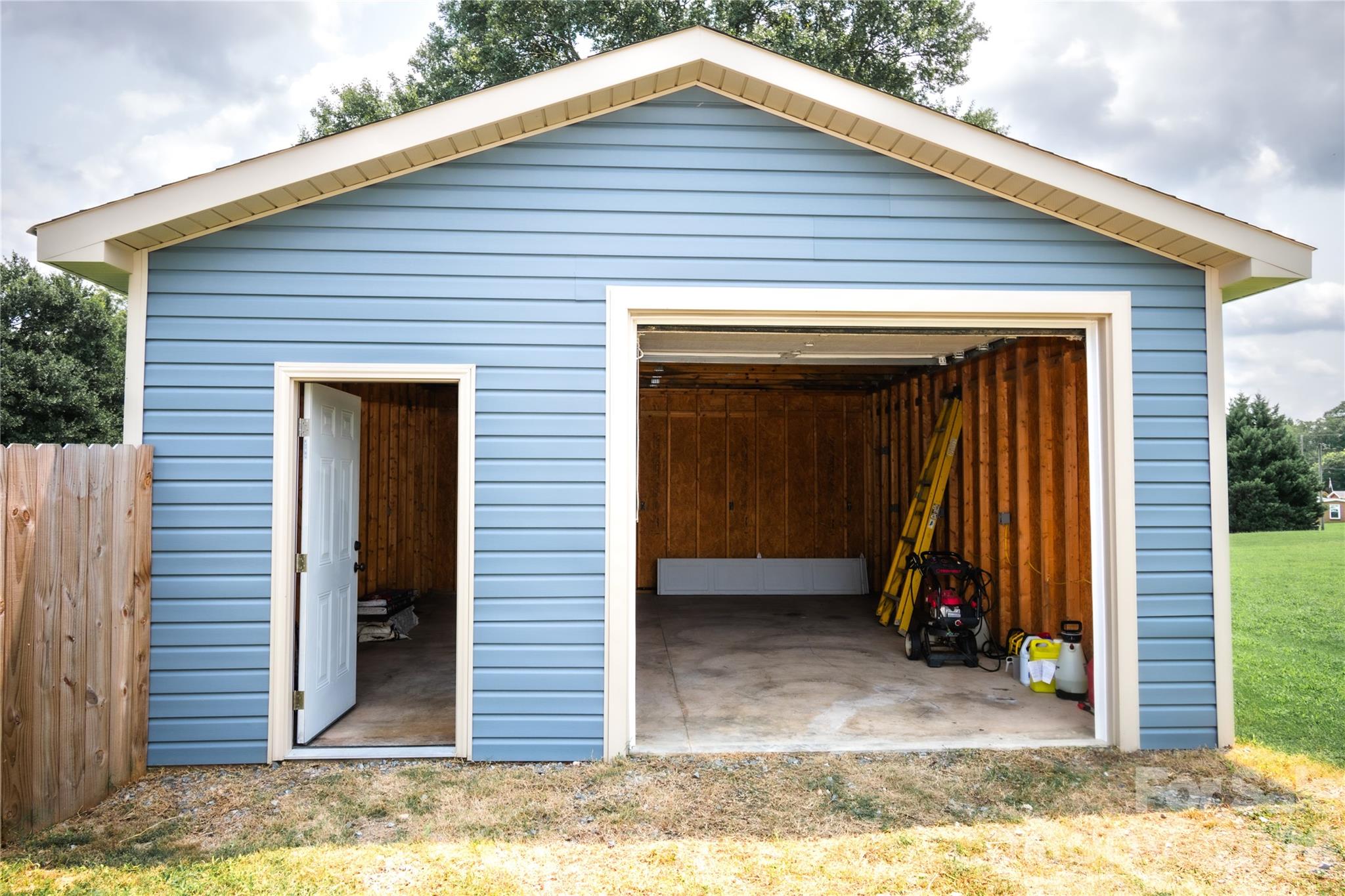 1807 Warren Avenue — Gastonia