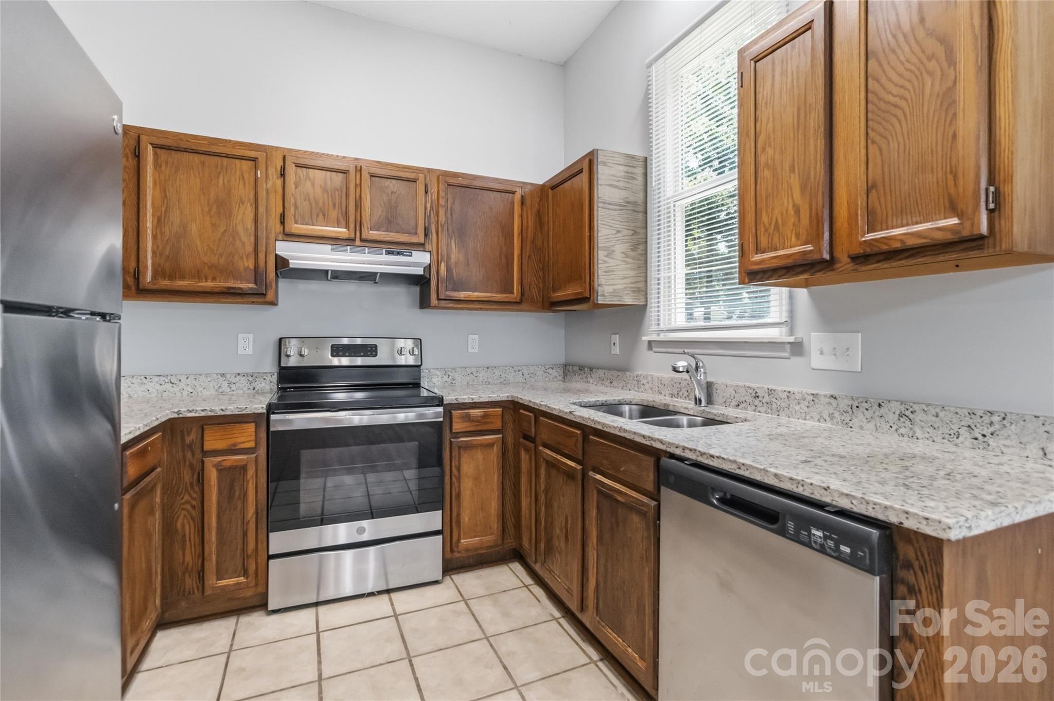 6136 Sunbridge Court — Charlotte