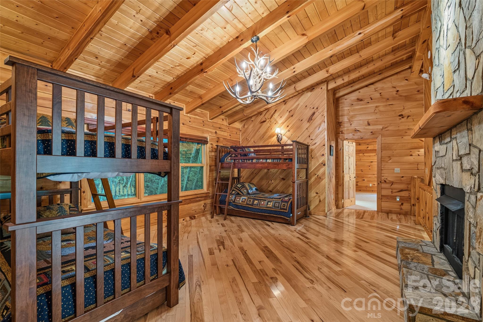 1482 Howard Moore Road — Hot Springs