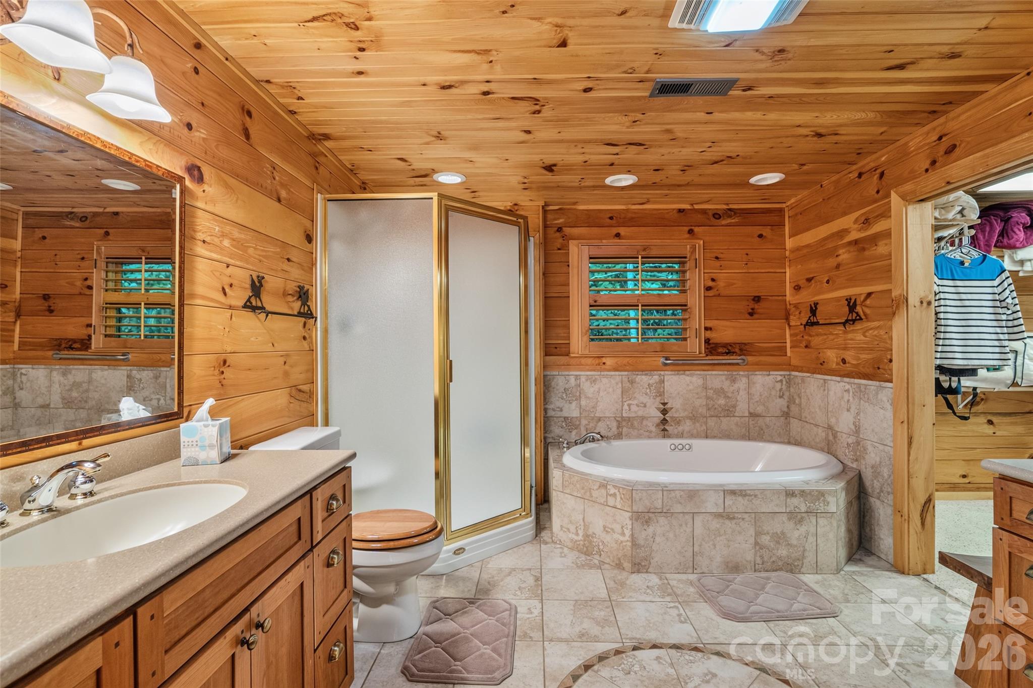 1482 Howard Moore Road — Hot Springs