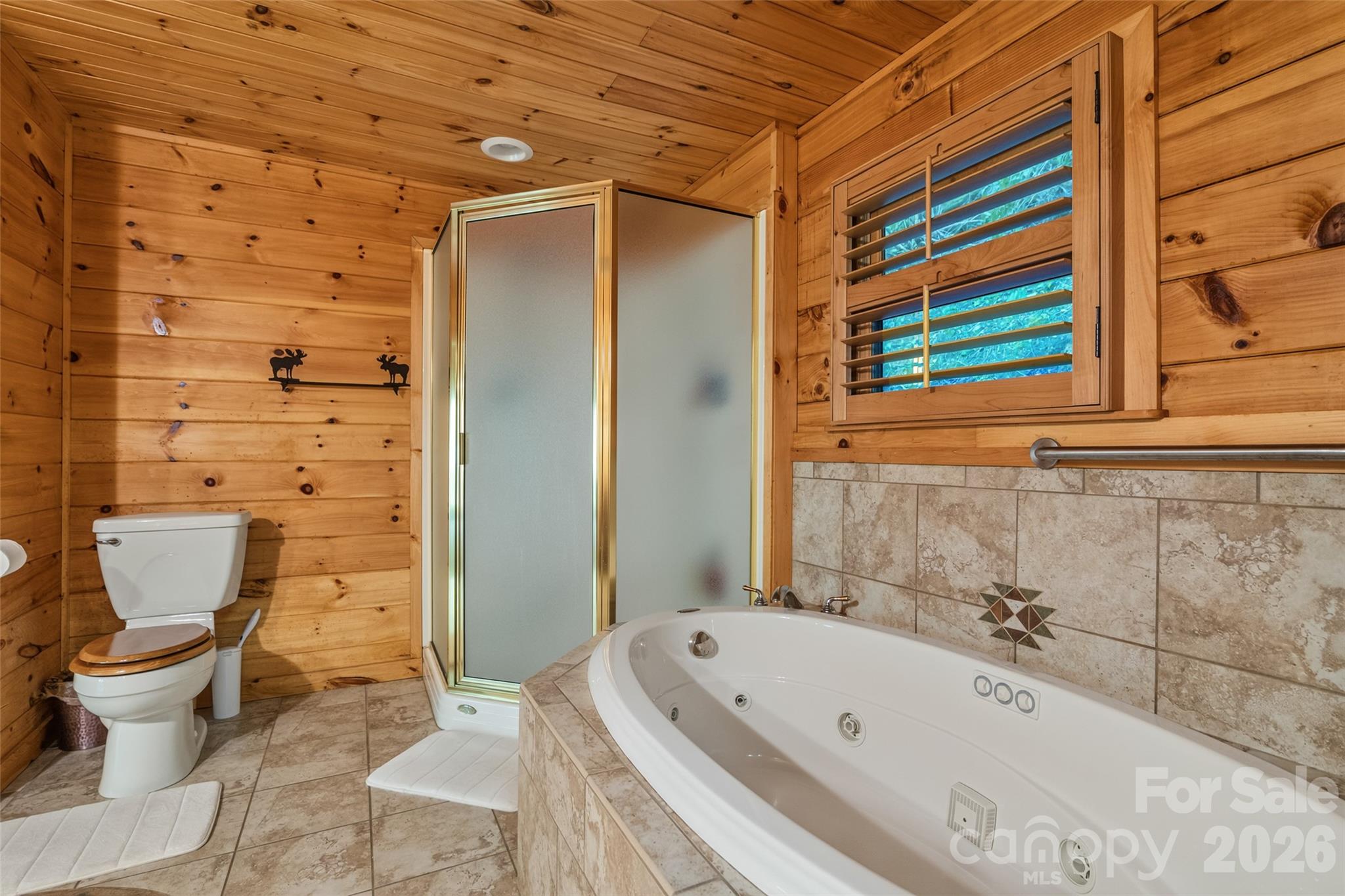 1482 Howard Moore Road — Hot Springs