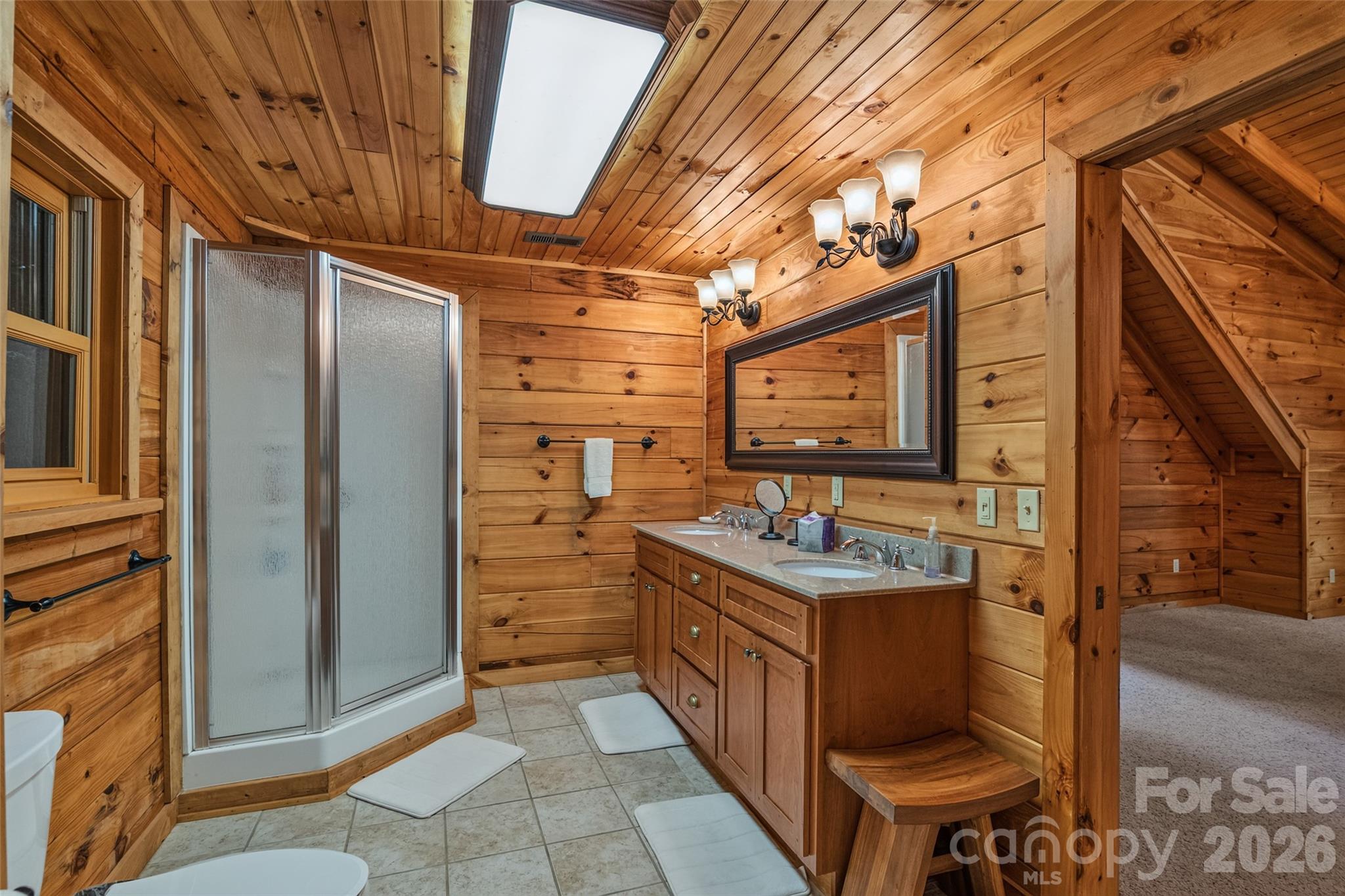 1482 Howard Moore Road — Hot Springs