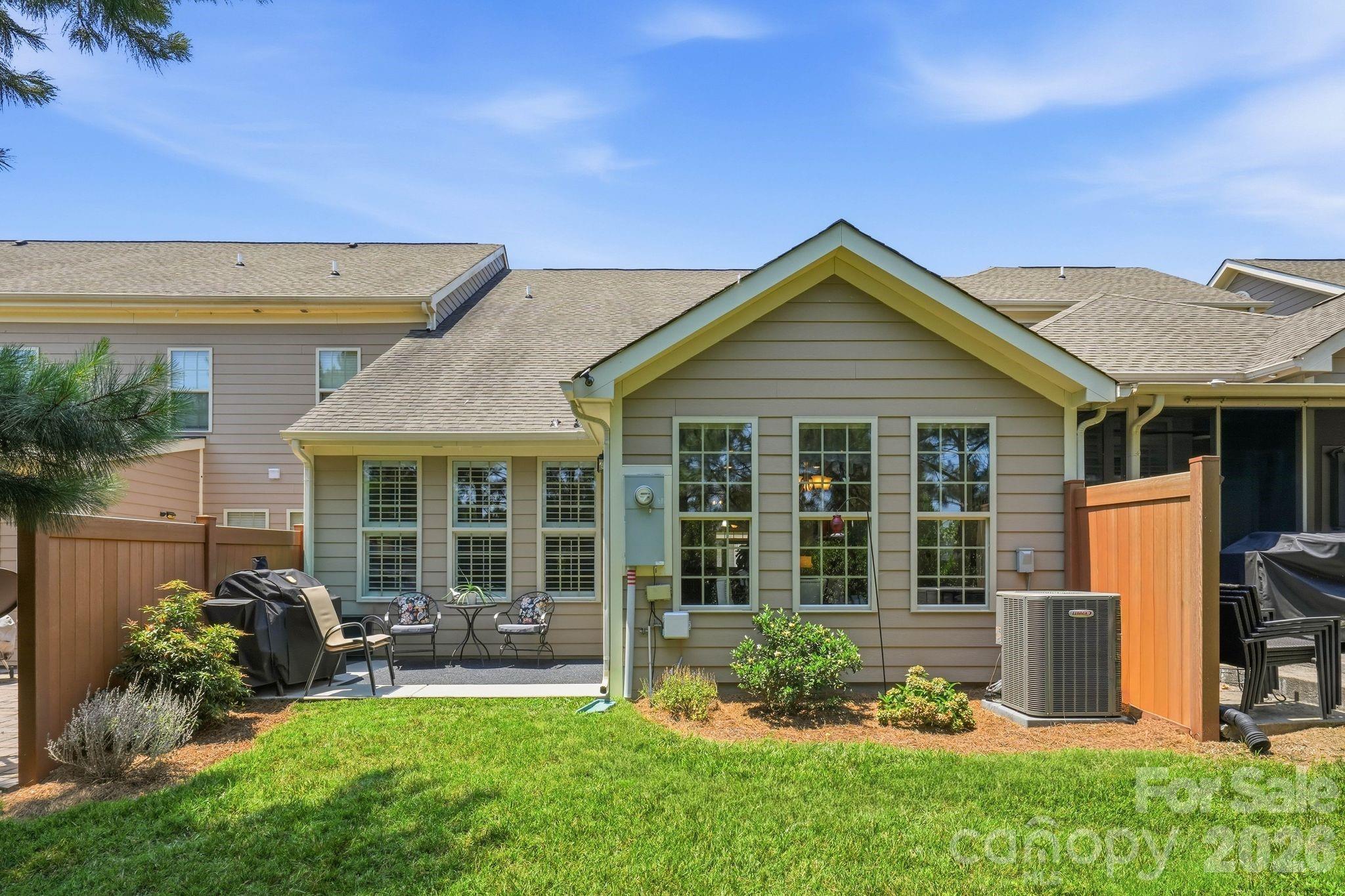 3025 Callaway Court — Cramerton