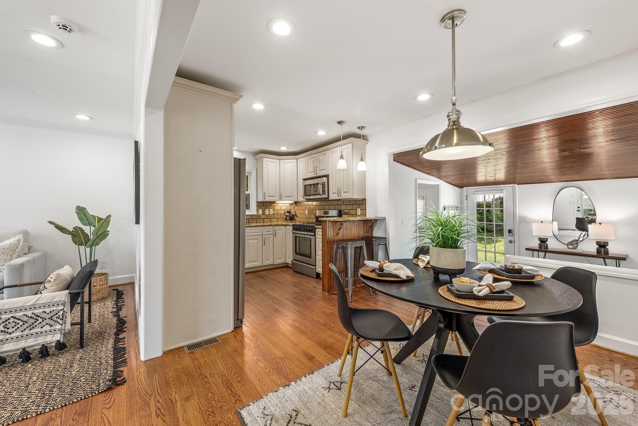 3600 Litchfield Road — Charlotte