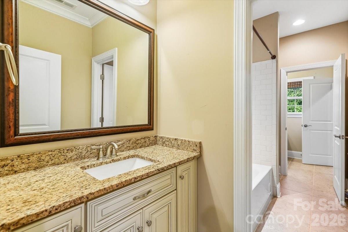 5125 Pansley Drive — Charlotte