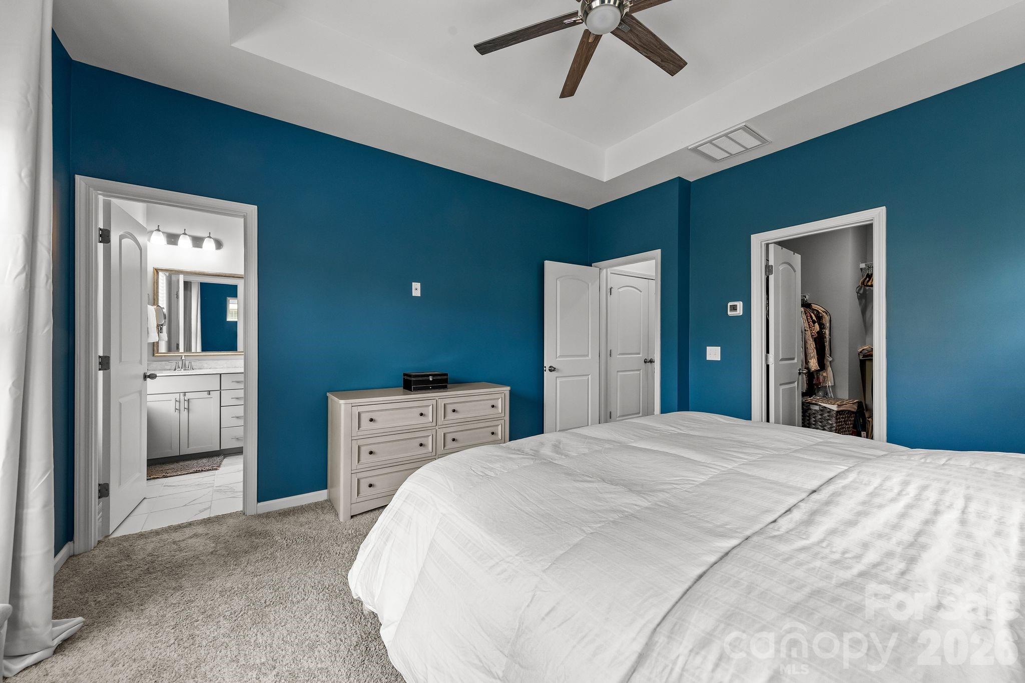 9432 Ainslie Downs Street — Charlotte