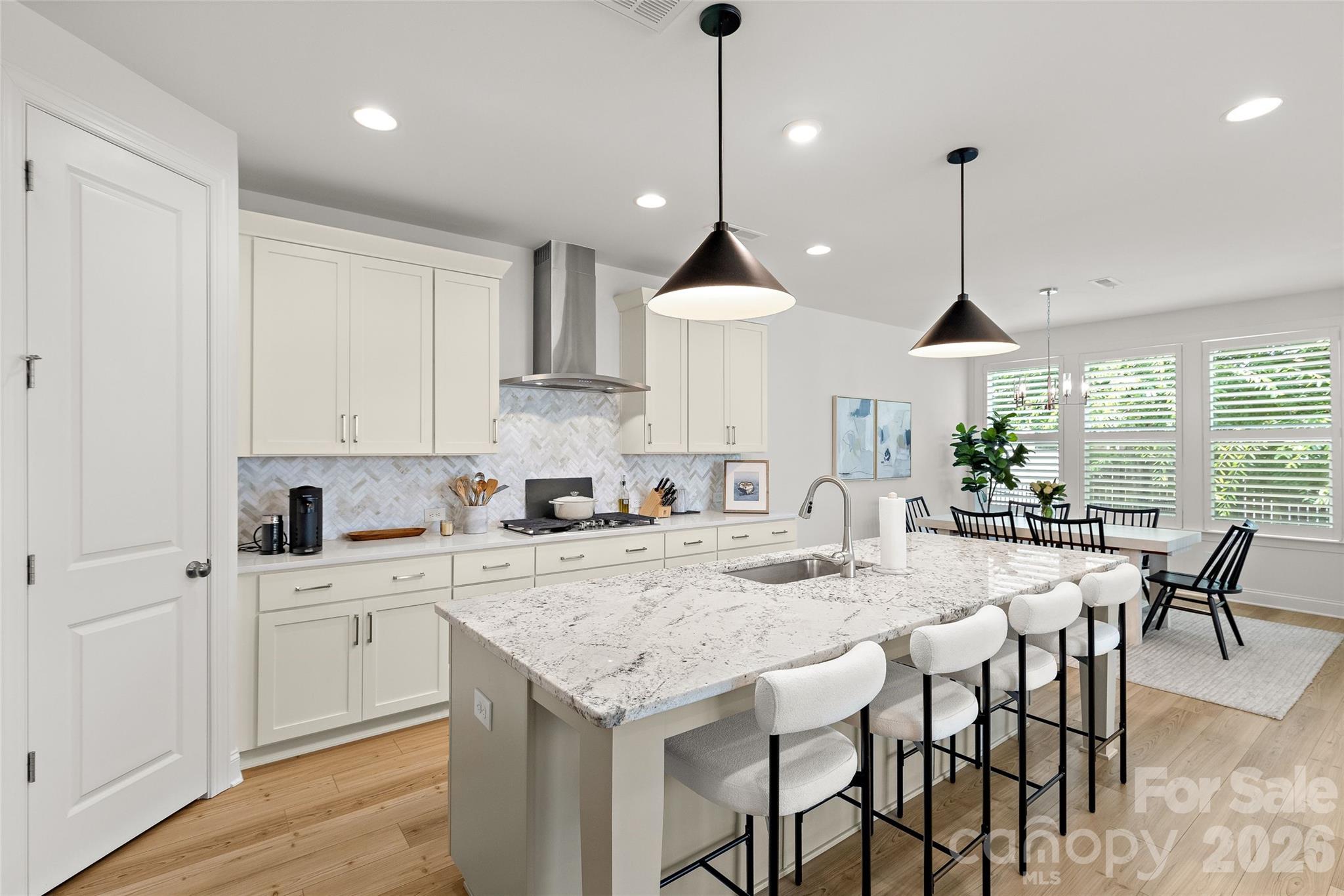 6023 Corbin Woods Court — Charlotte