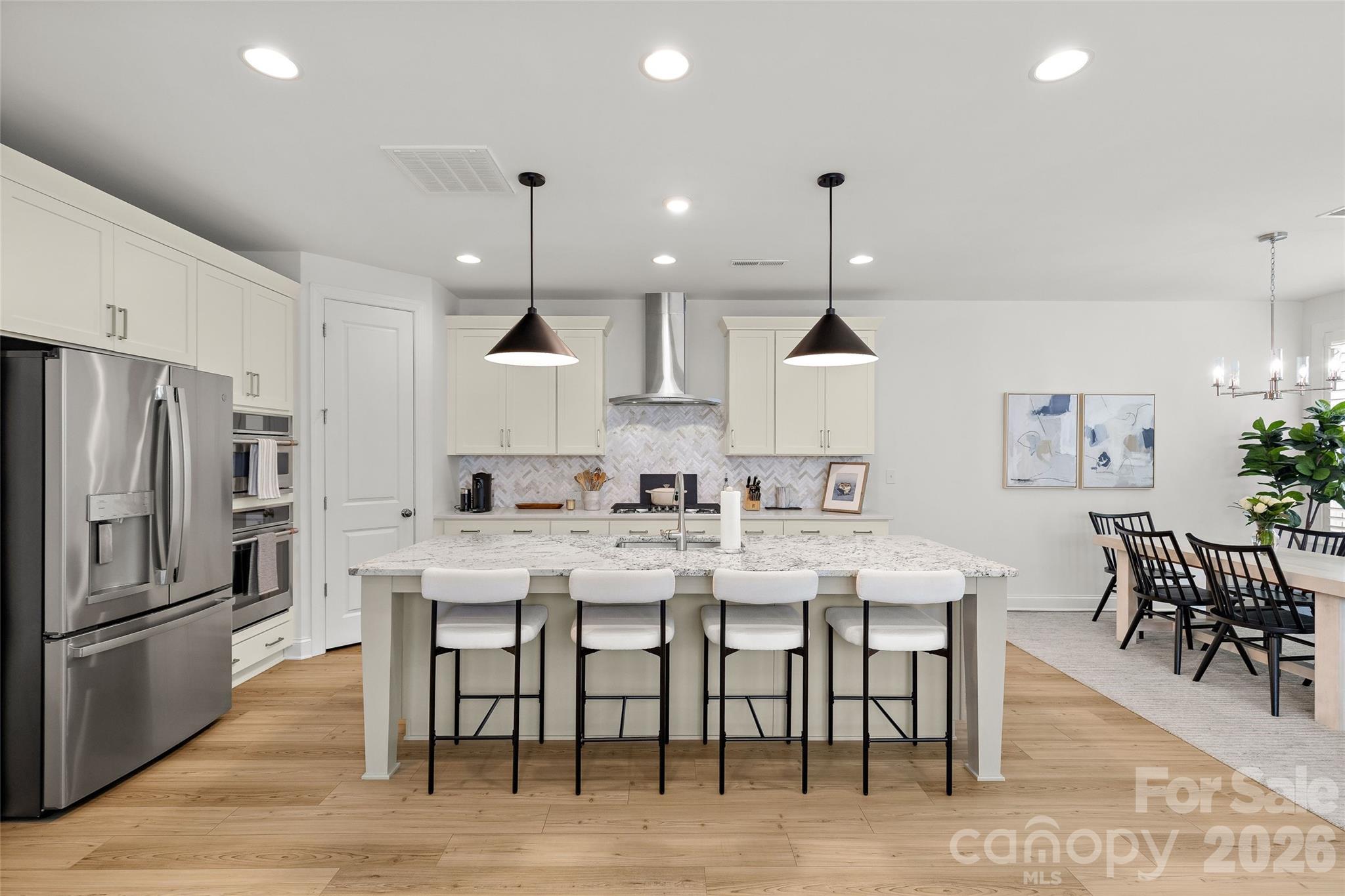 6023 Corbin Woods Court — Charlotte