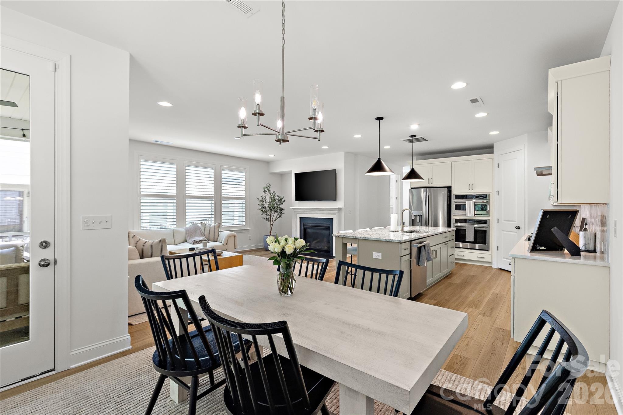 6023 Corbin Woods Court — Charlotte