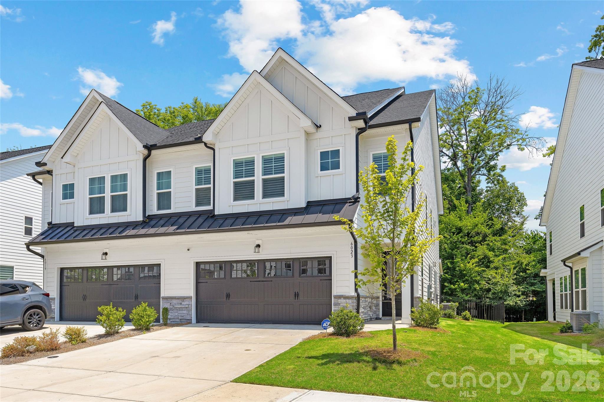 6023 Corbin Woods Court — Charlotte