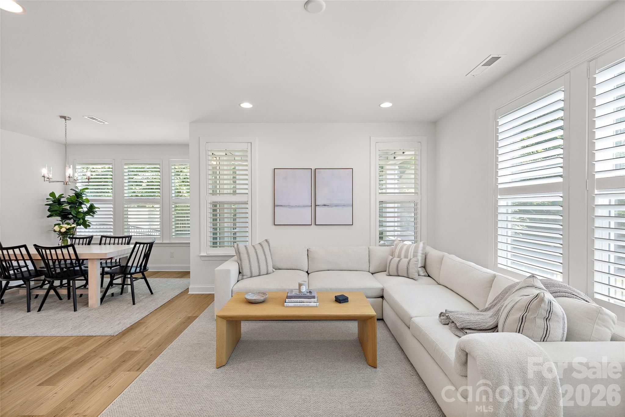 6023 Corbin Woods Court — Charlotte
