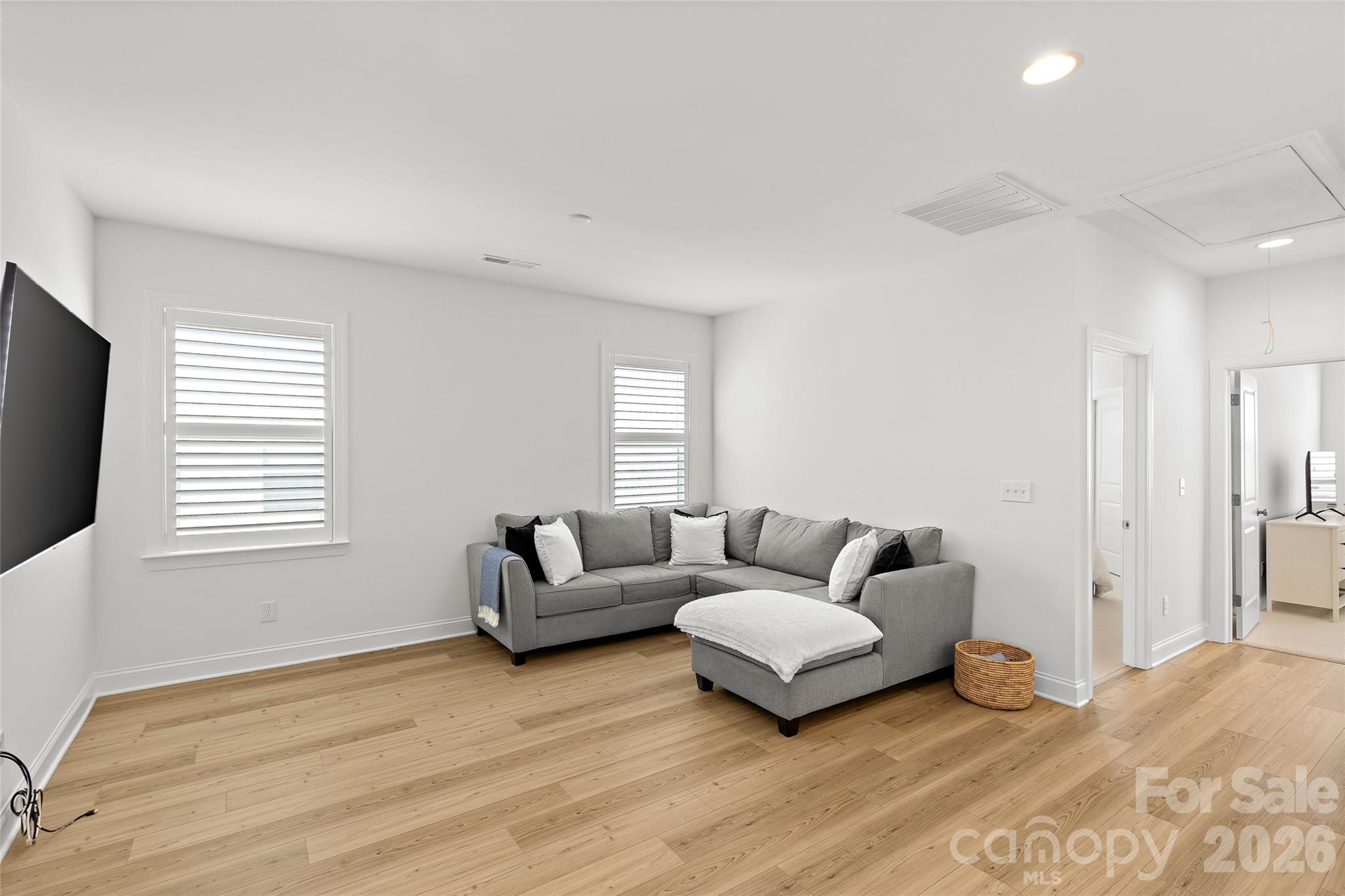 6023 Corbin Woods Court — Charlotte