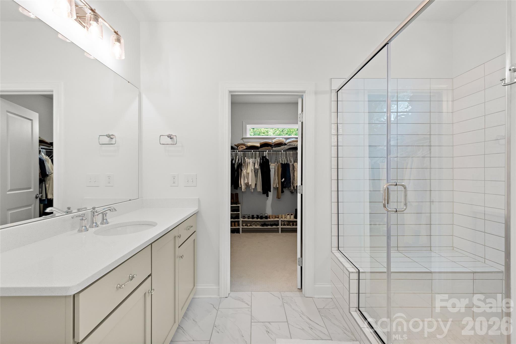 6023 Corbin Woods Court — Charlotte