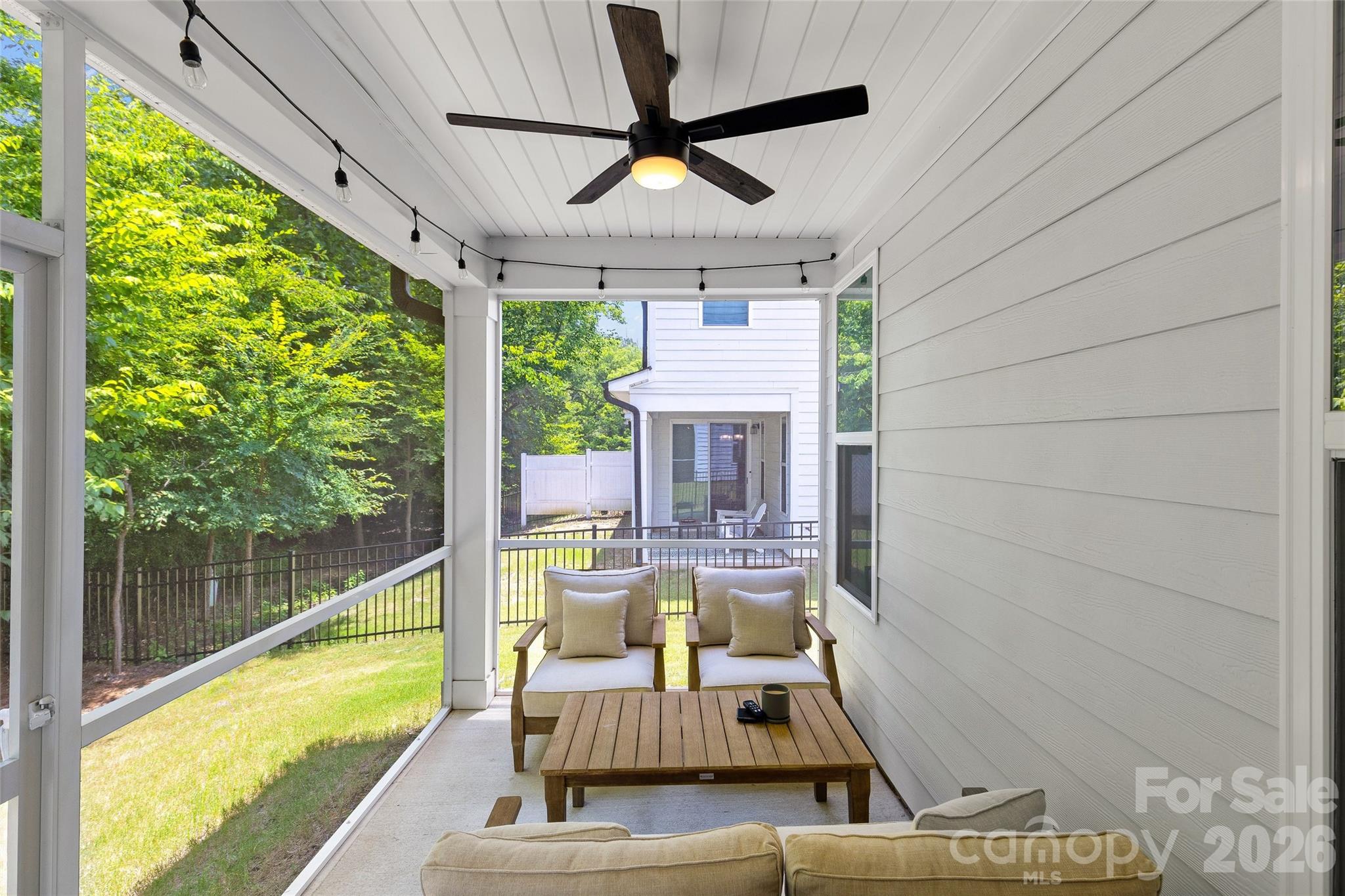 6023 Corbin Woods Court — Charlotte