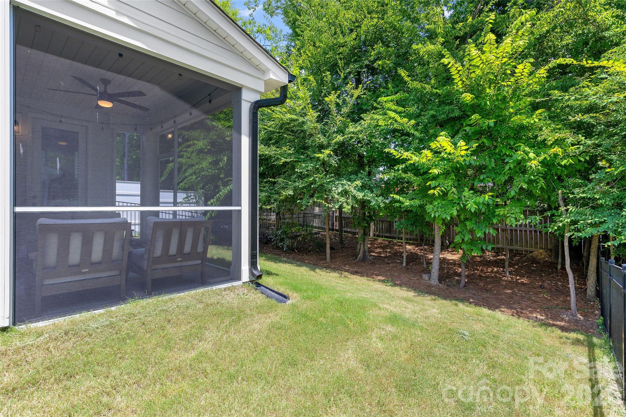 6023 Corbin Woods Court — Charlotte