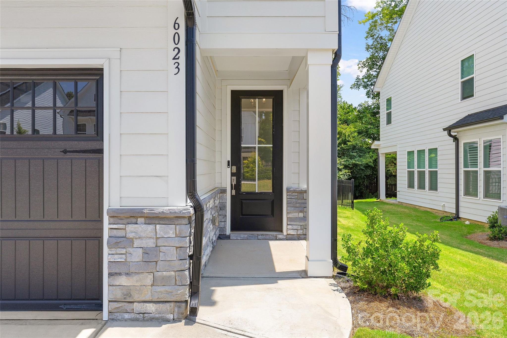 6023 Corbin Woods Court — Charlotte