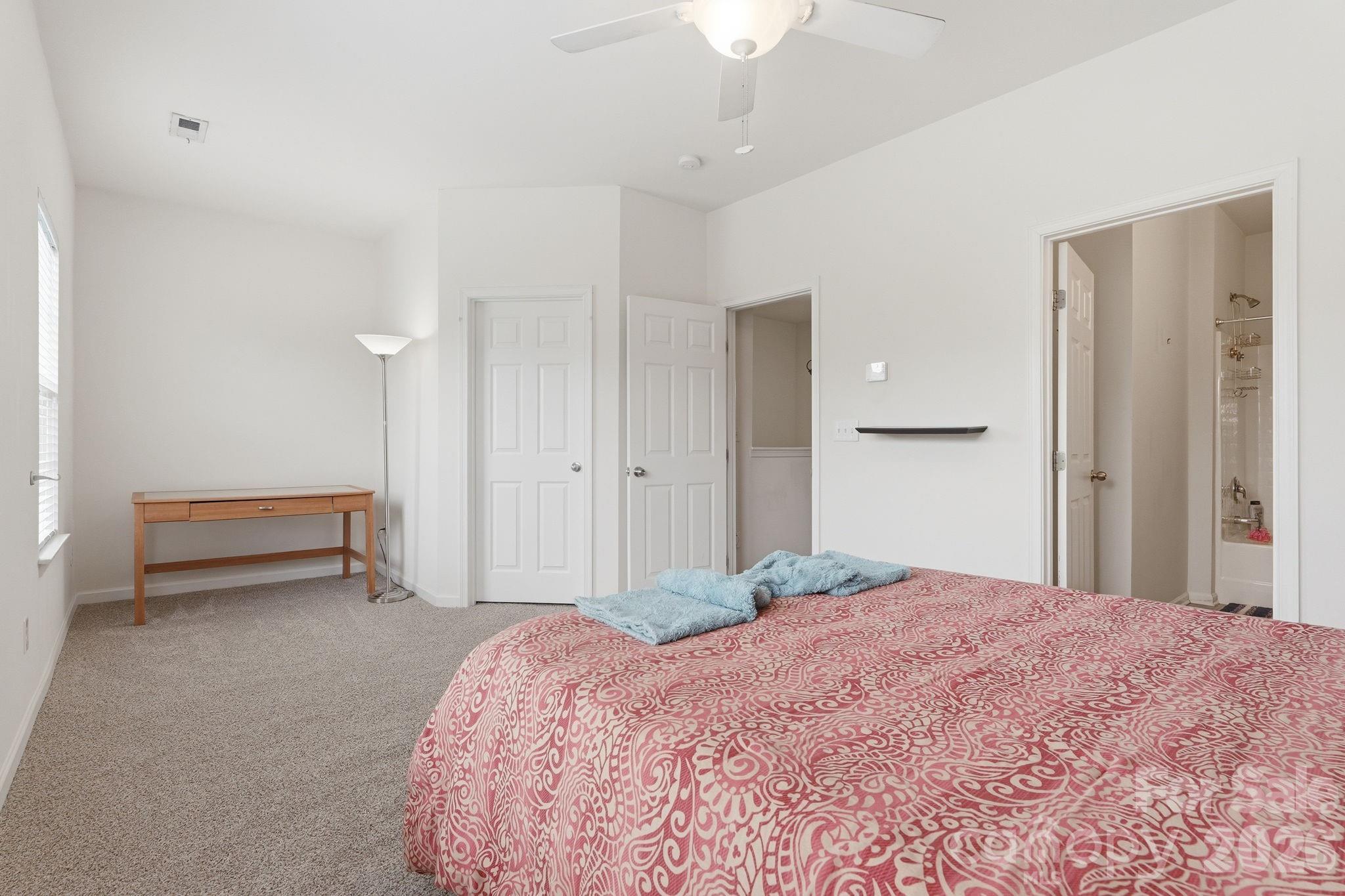 9945 Kings Parade Boulevard #48 — Charlotte