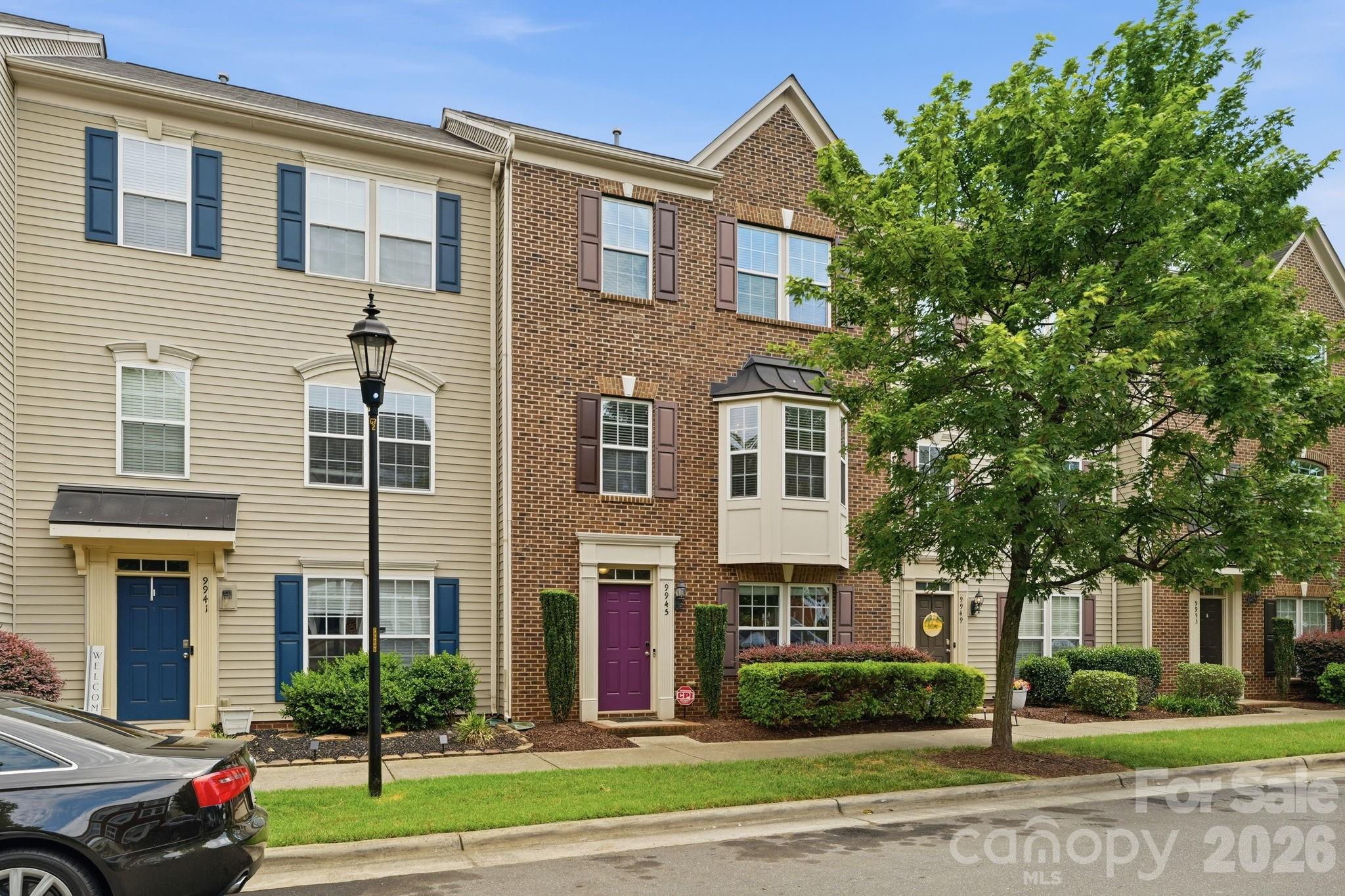 9945 Kings Parade Boulevard #48 — Charlotte