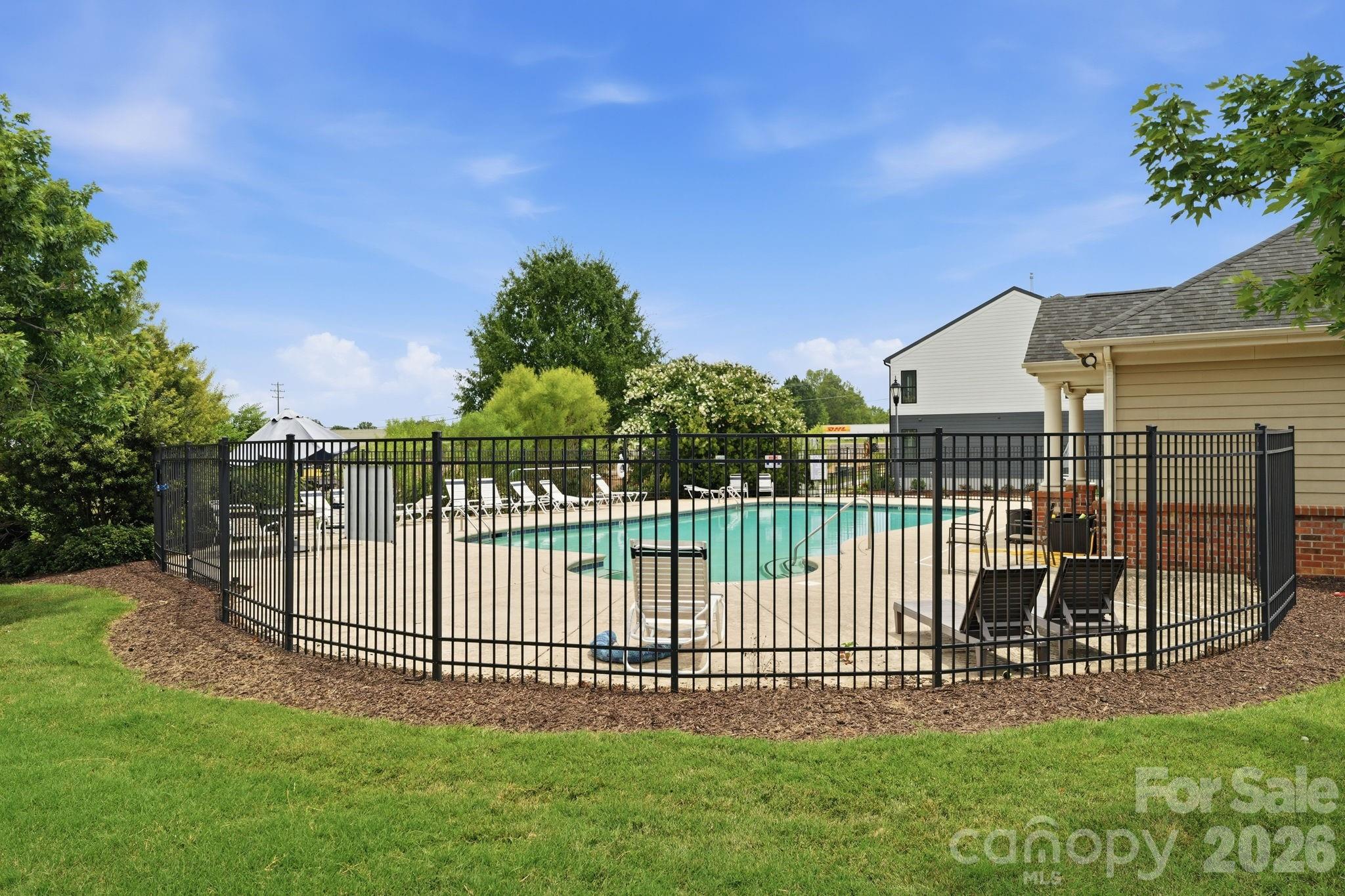9945 Kings Parade Boulevard #48 — Charlotte