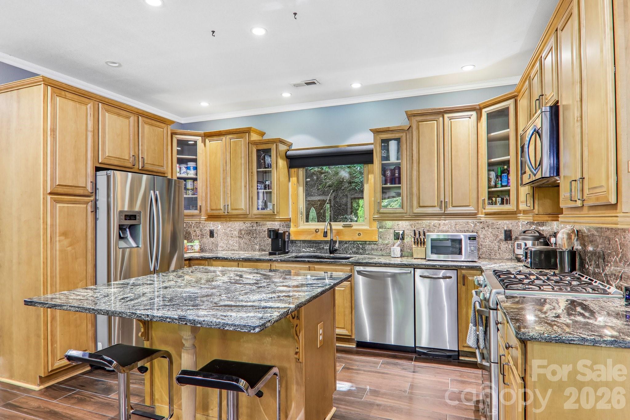 10 Cedar Drive — Mills River