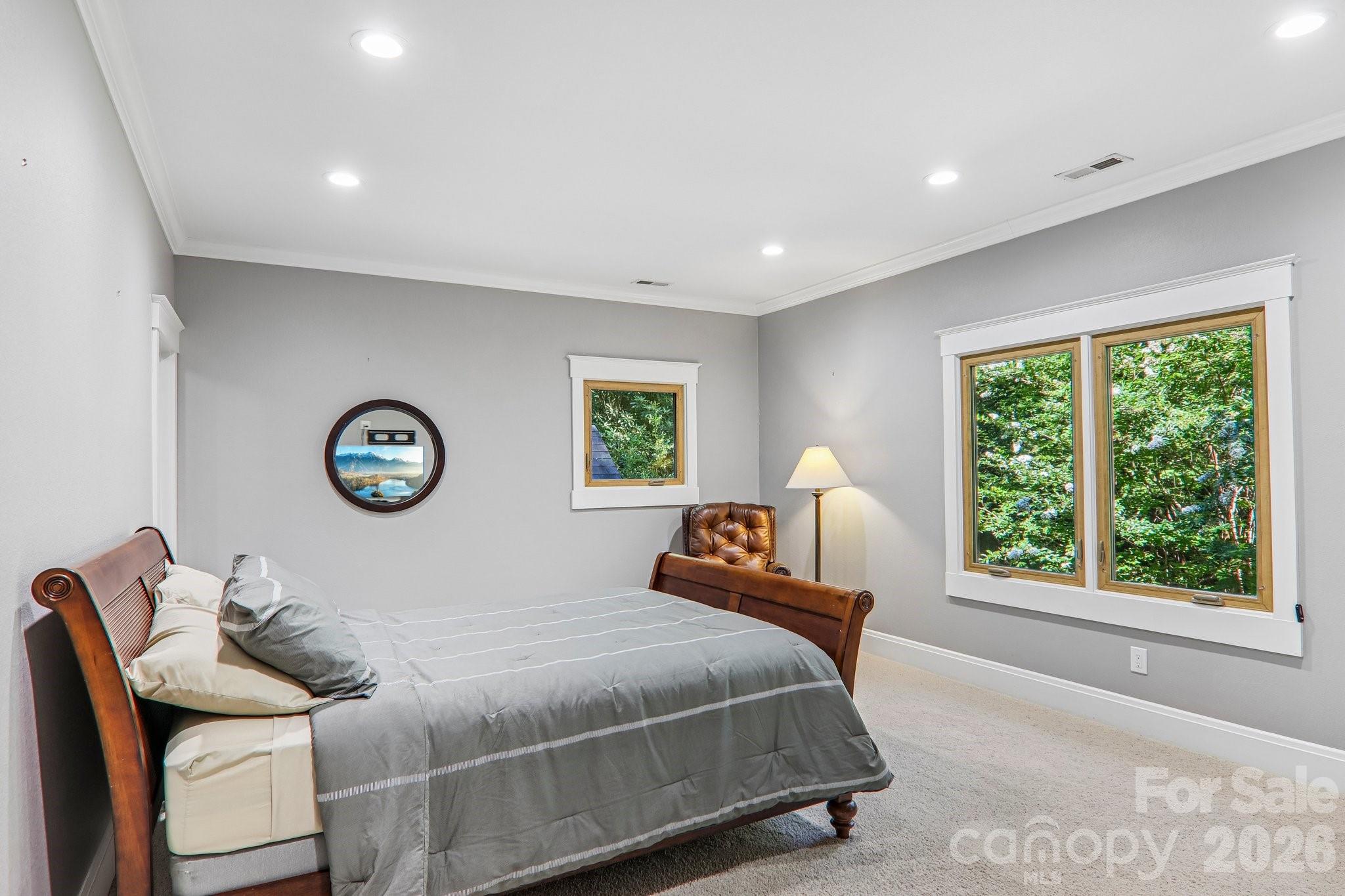 10 Cedar Drive — Mills River