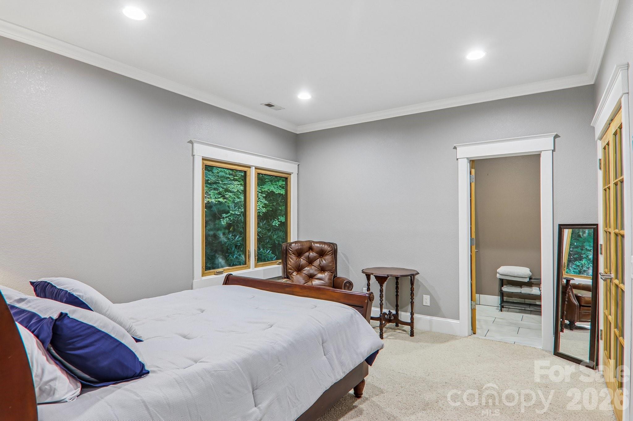 10 Cedar Drive — Mills River