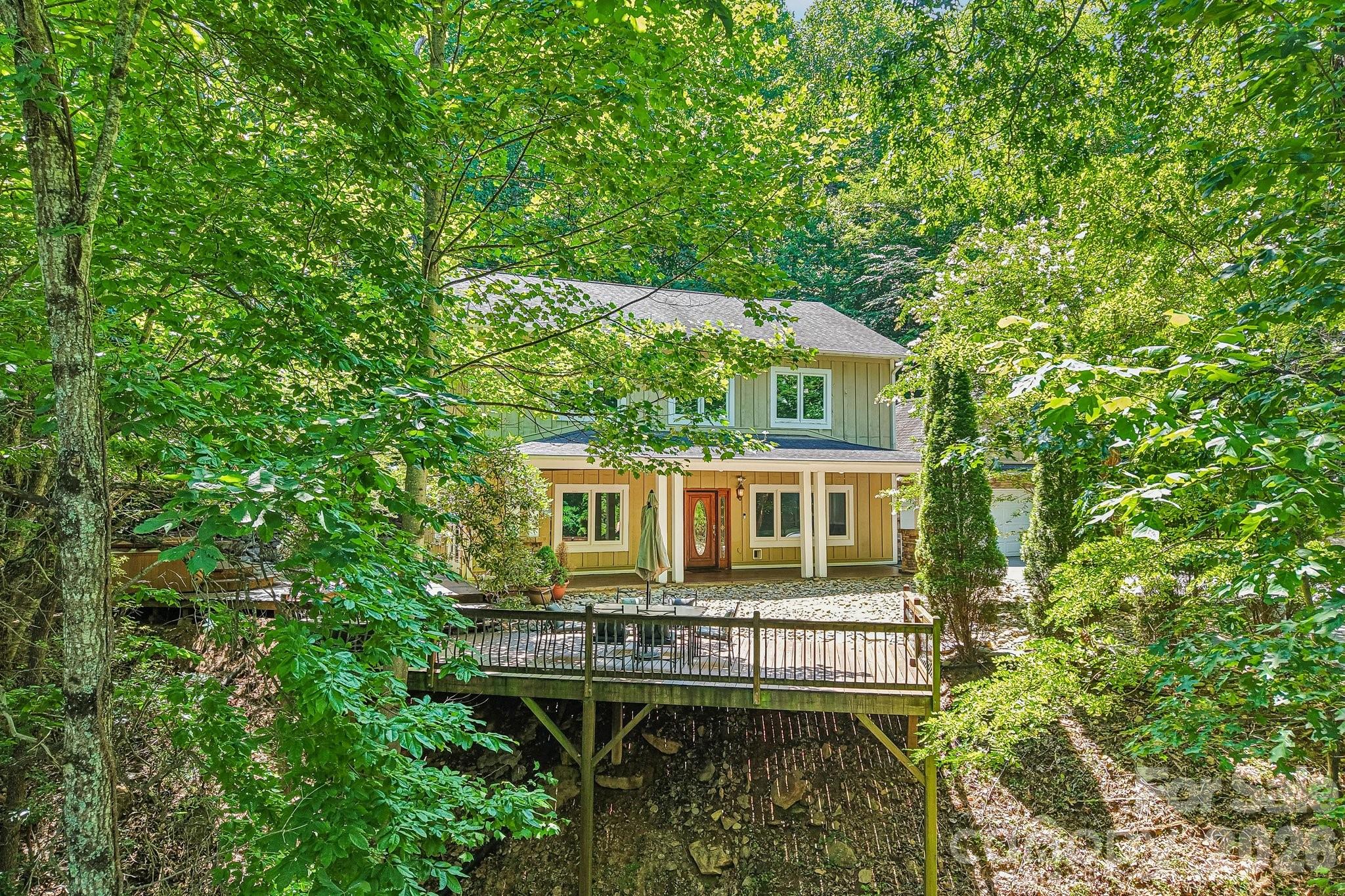 10 Cedar Drive — Mills River