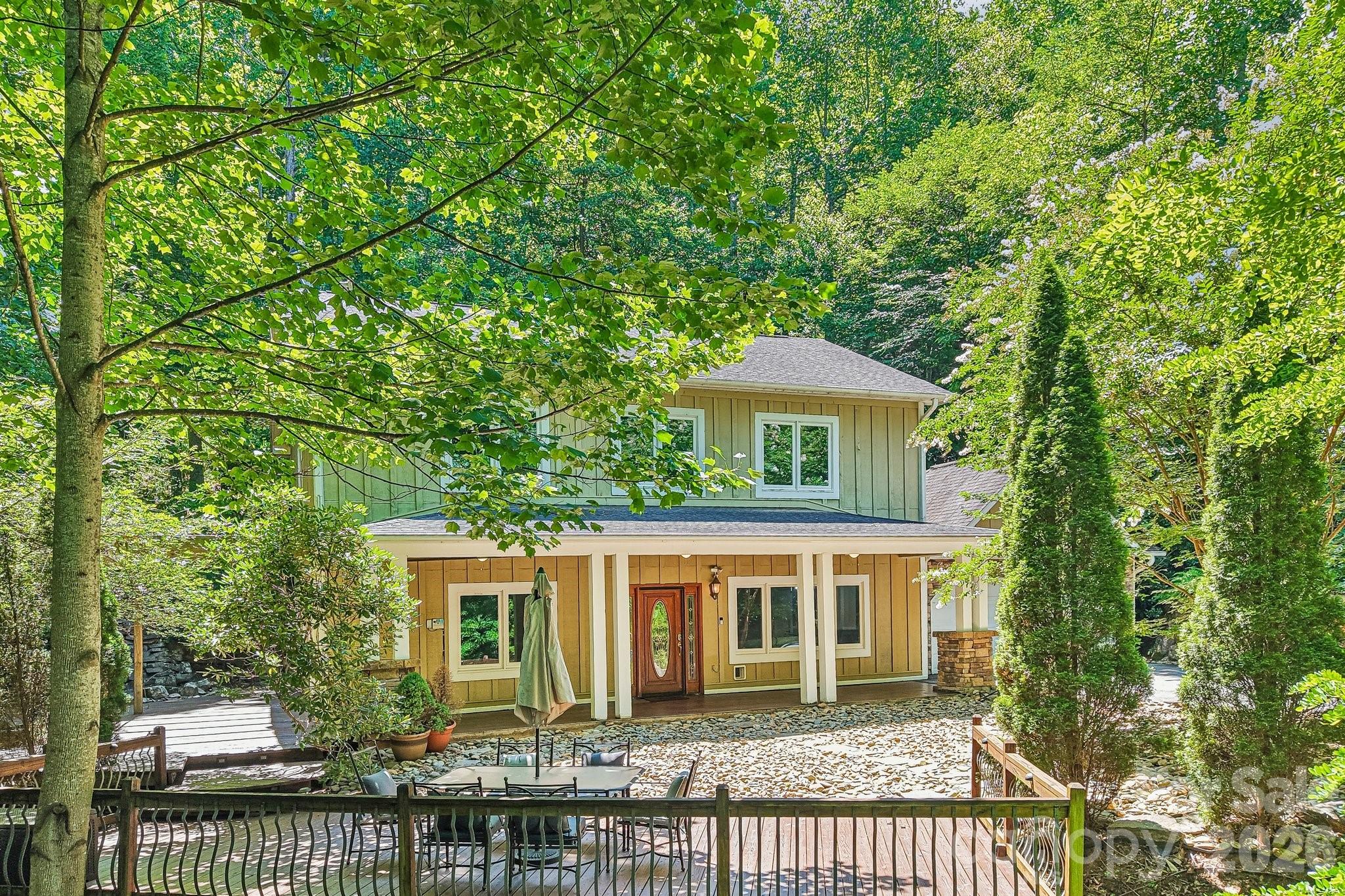 10 Cedar Drive — Mills River
