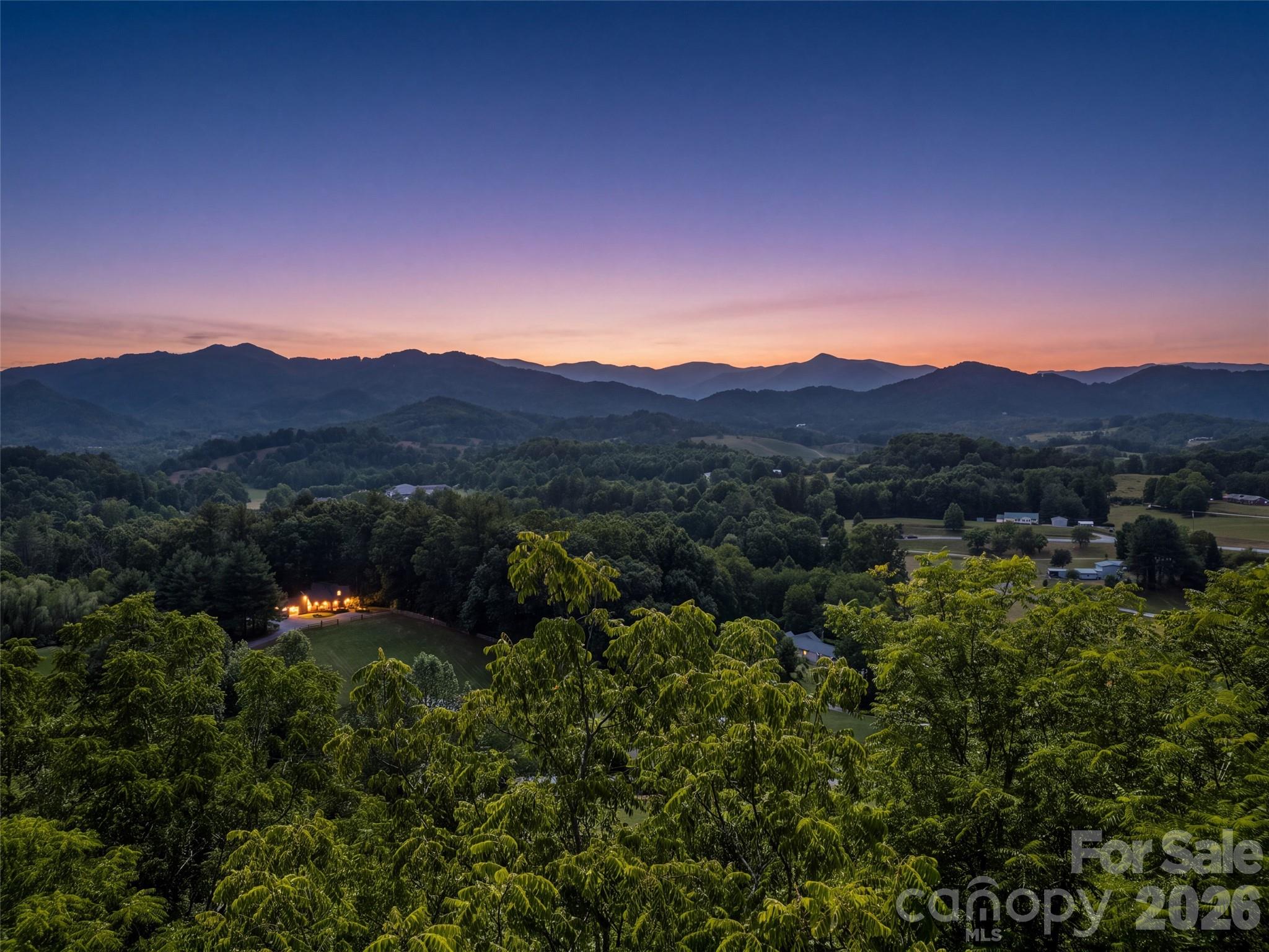 145 Hiaway Trail — Clyde