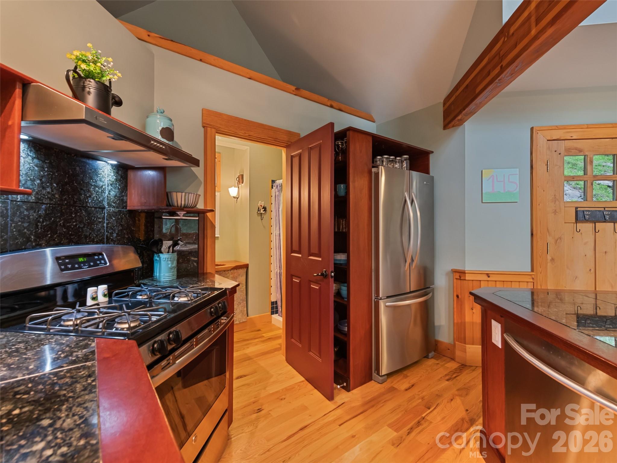 145 Hiaway Trail — Clyde