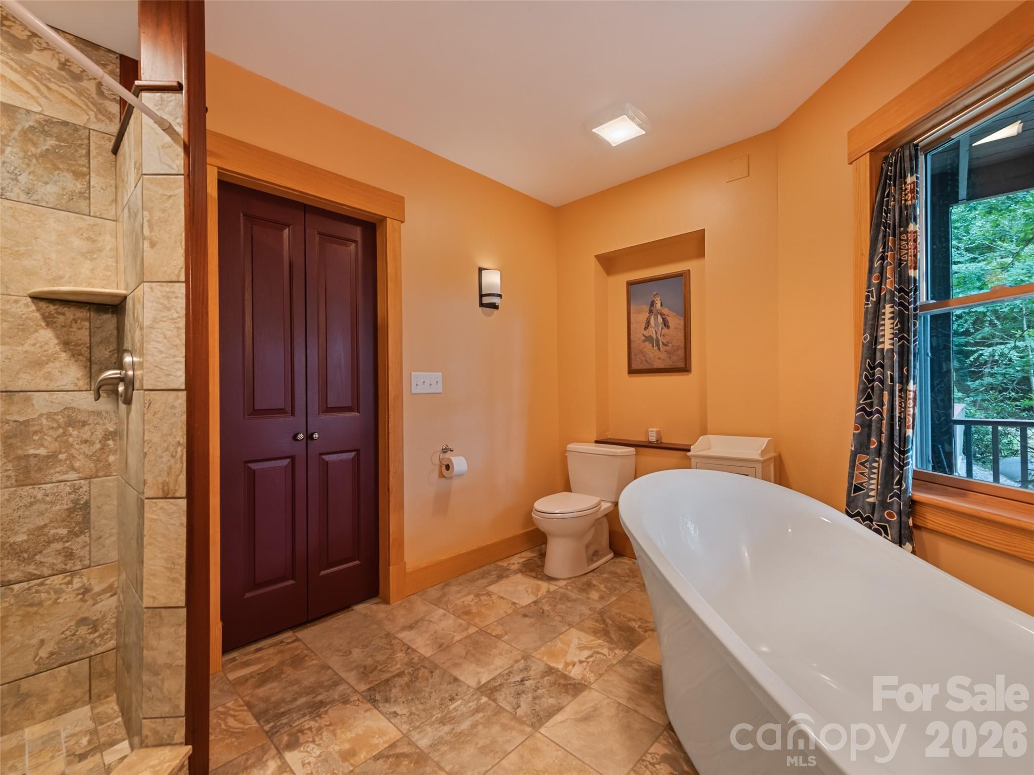 145 Hiaway Trail — Clyde