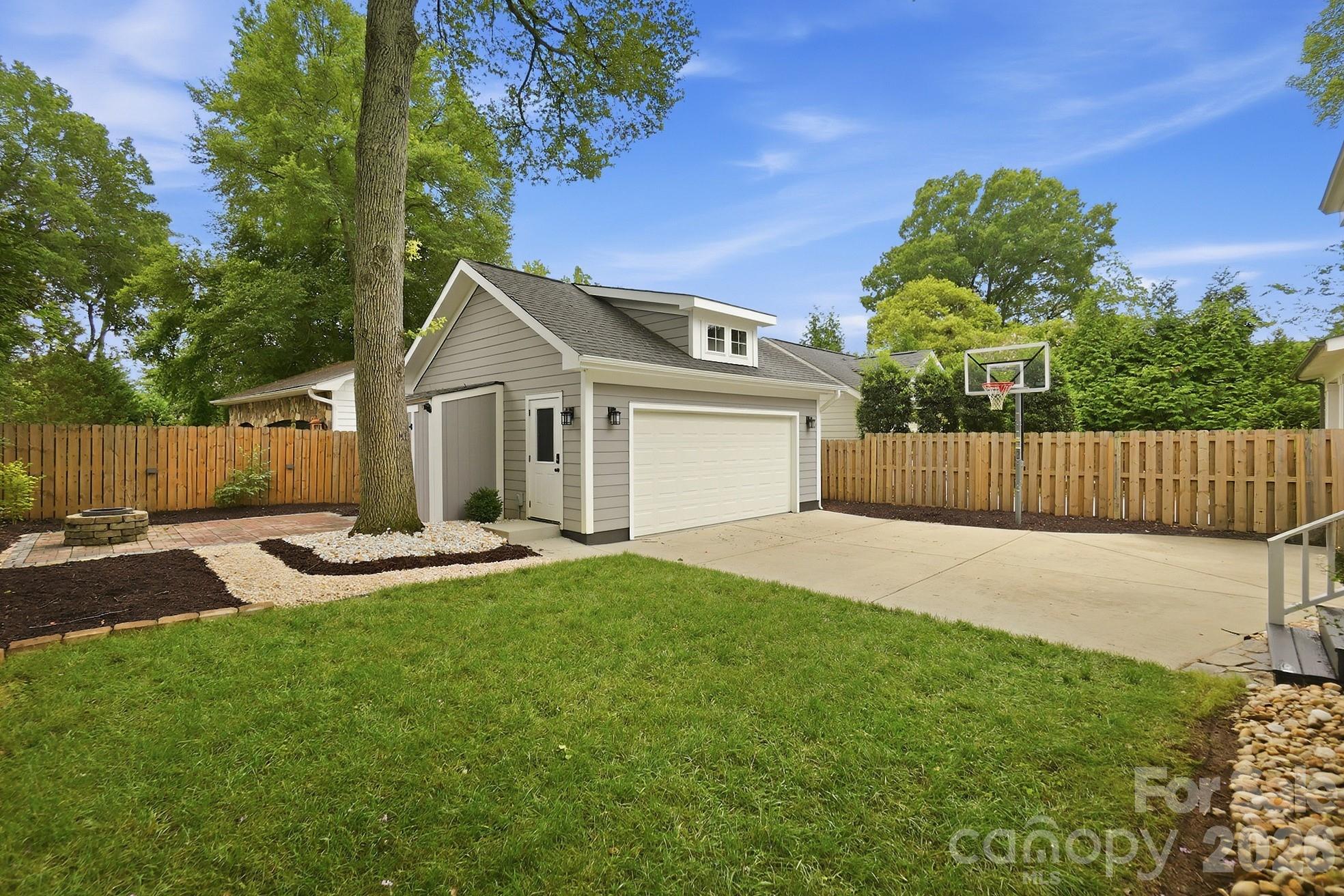 509 Orient Road — Charlotte