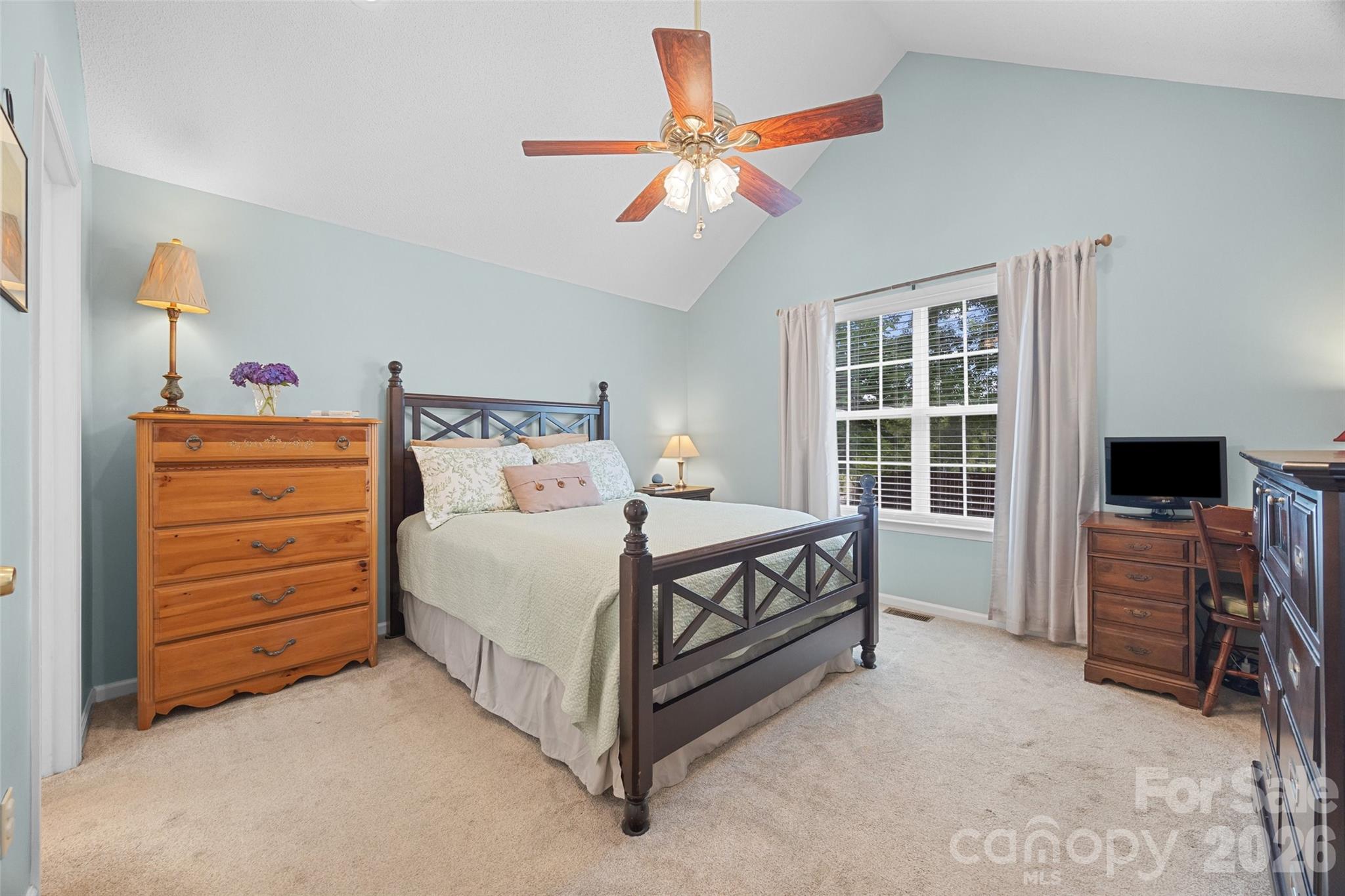 808 Chipmeadow Lane — York