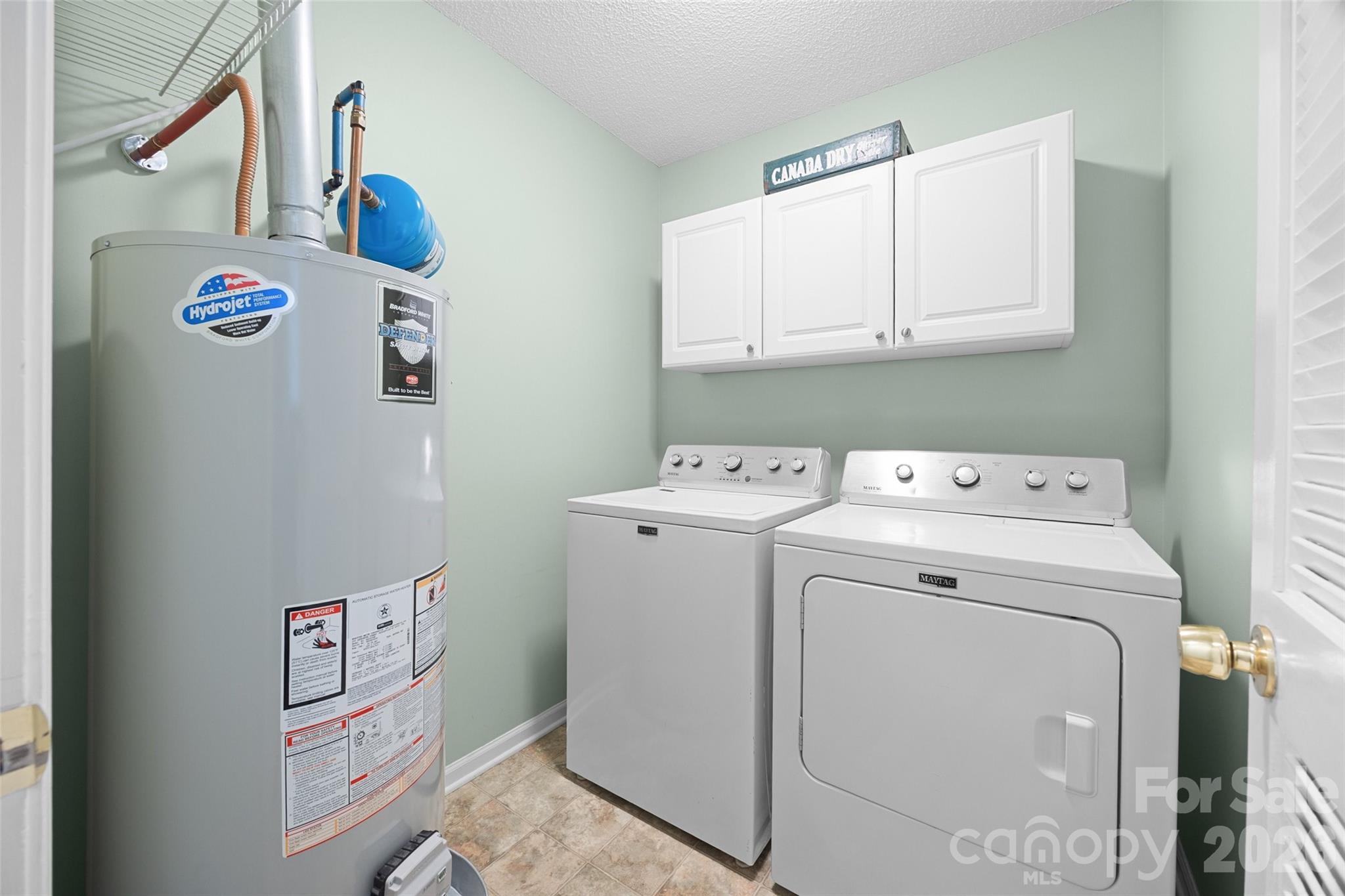 808 Chipmeadow Lane — York