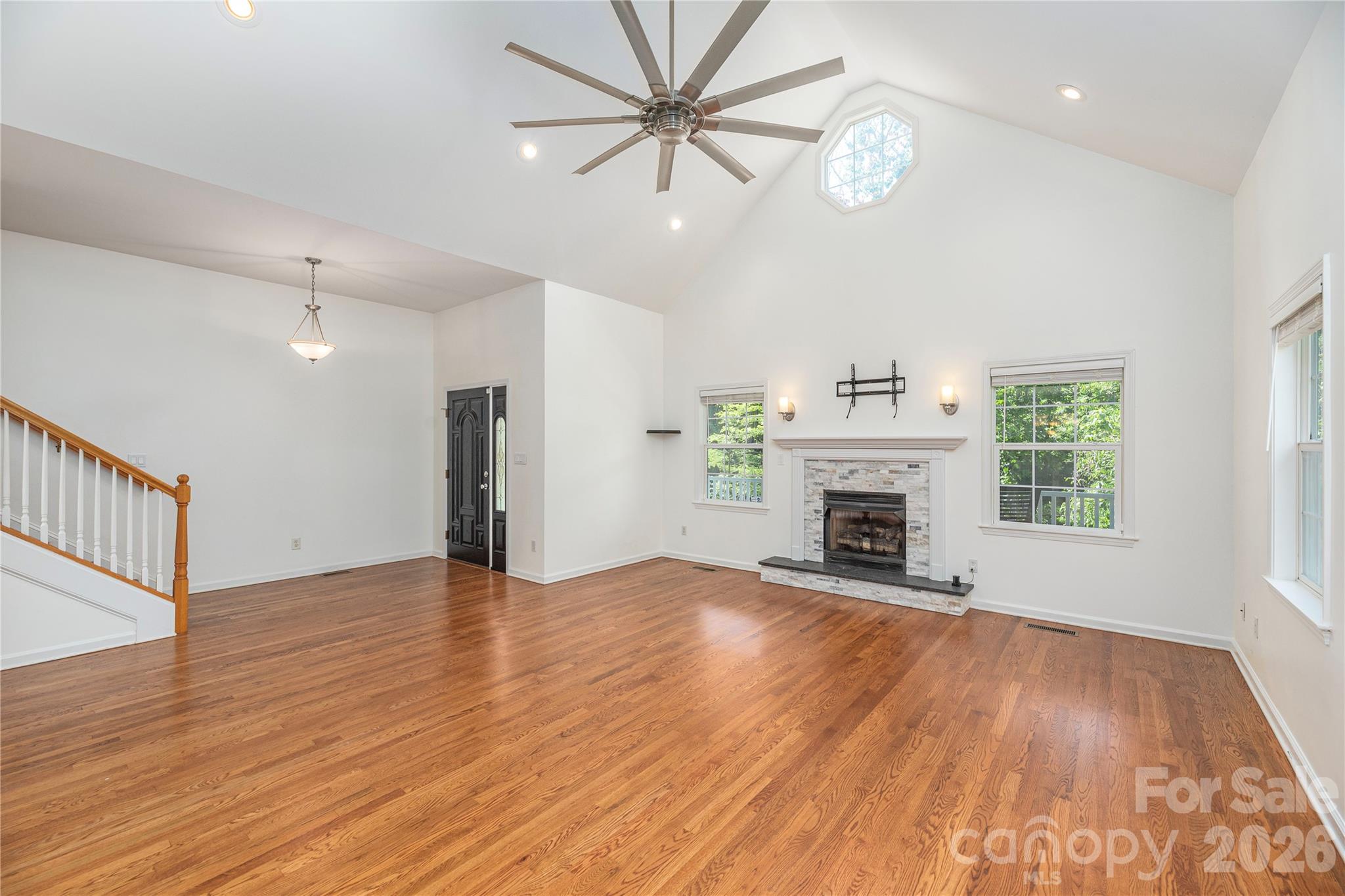602 Hidden Springs Drive — Asheville